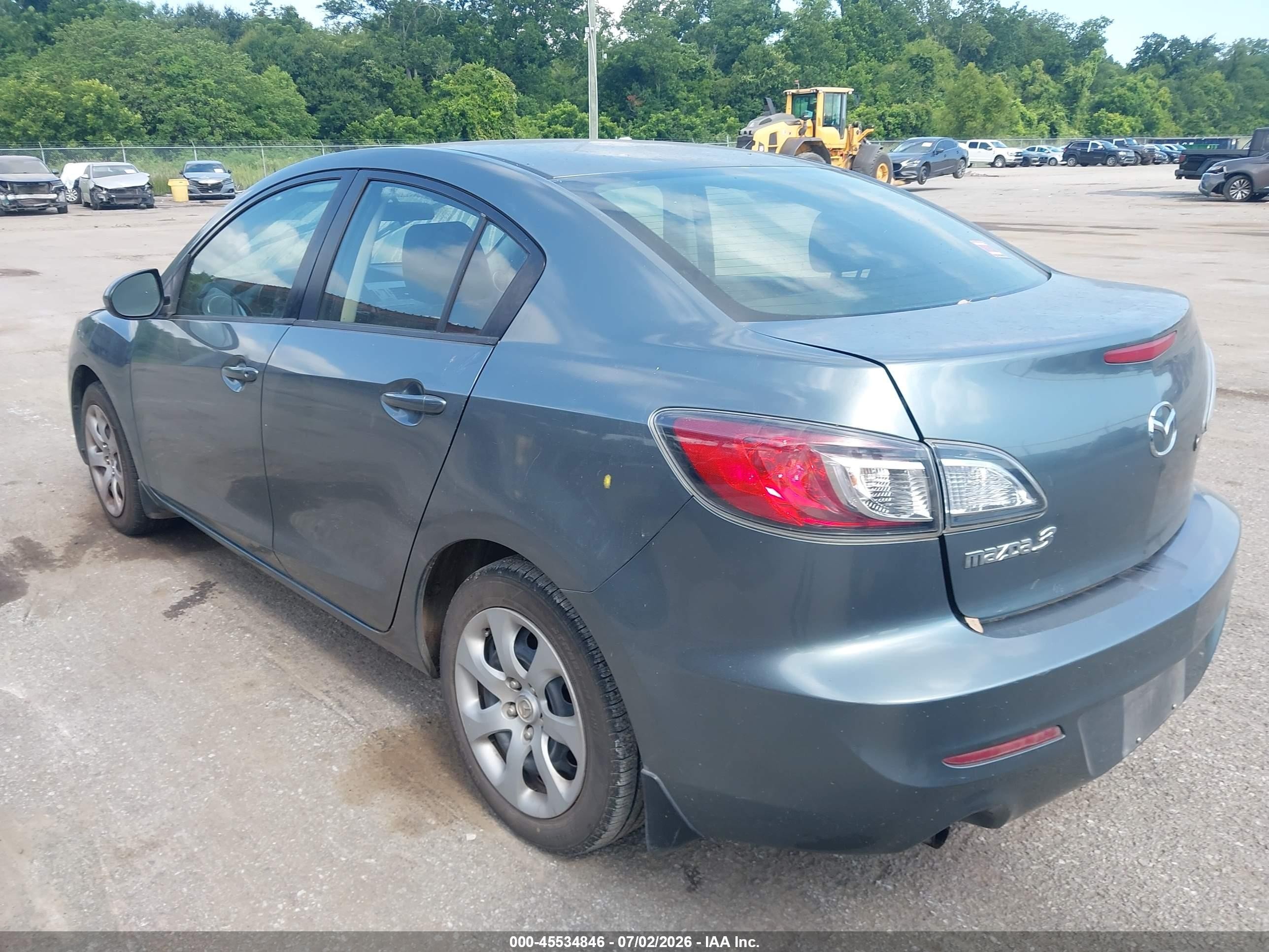 2013 Mazda Mazda3 I Sv Blue vin: JM1BL1TF9D1734514