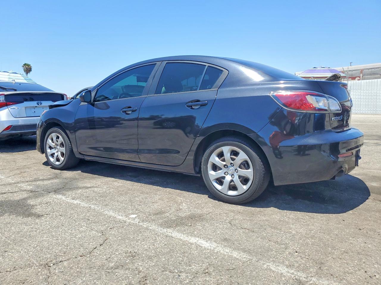 2013 Mazda 3 I Black vin: JM1BL1TG1D1730790