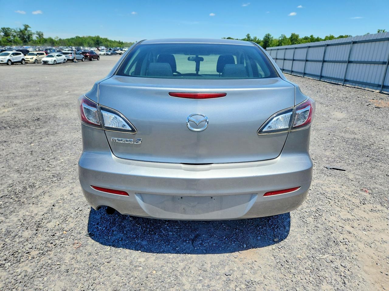 2013 Mazda 3 Silver vin: JM1BL1TG1D1774790