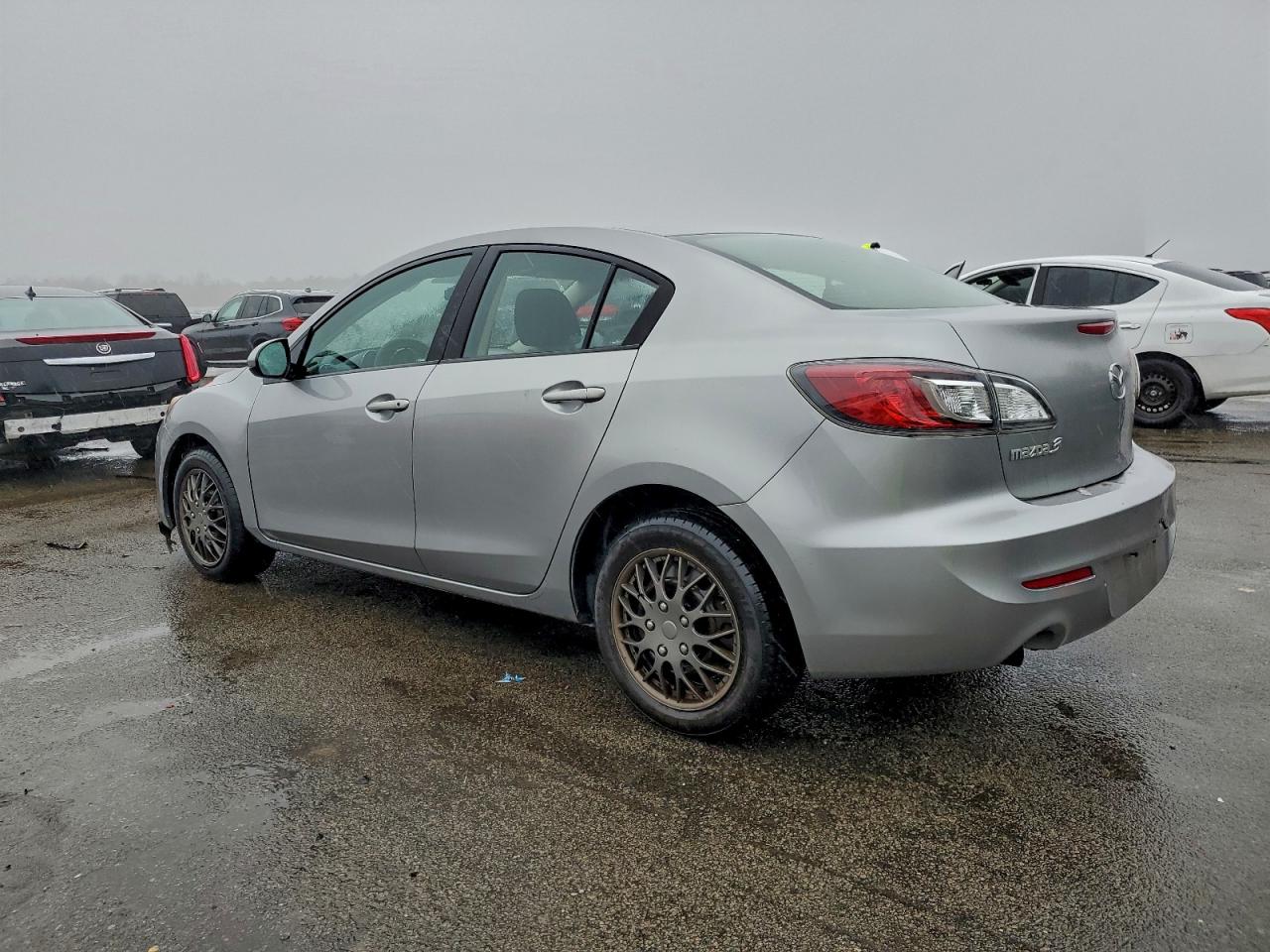 2013 Mazda 3 I Silver vin: JM1BL1TG1D1787944