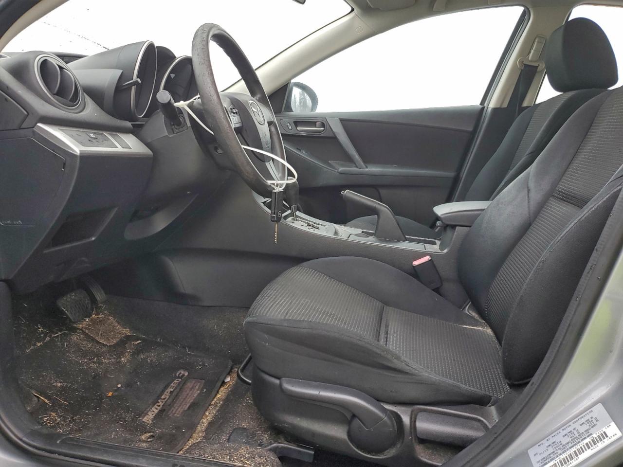 2013 Mazda 3 I Silver vin: JM1BL1TG1D1787944