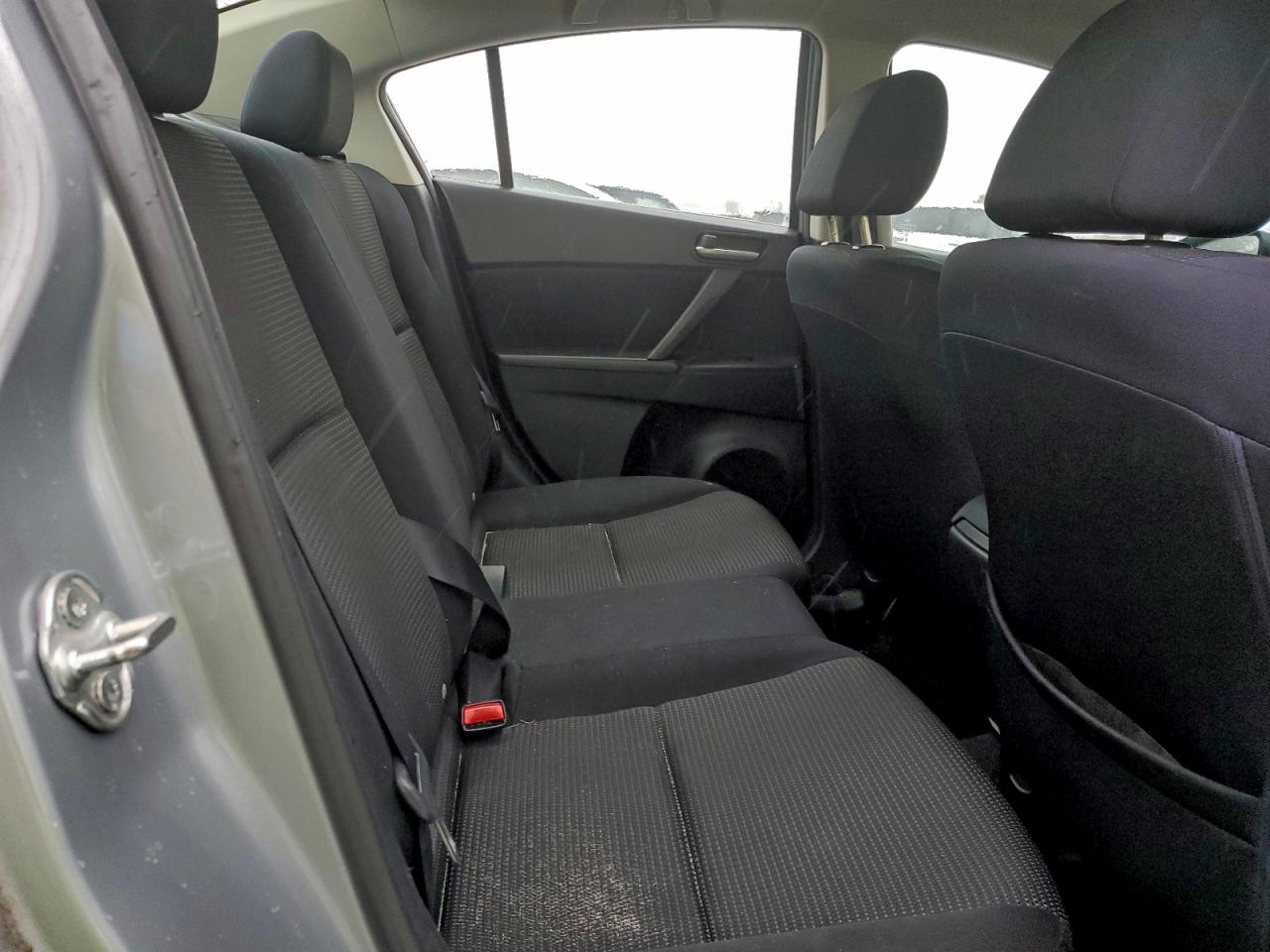2013 Mazda 3 I Silver vin: JM1BL1TG1D1787944