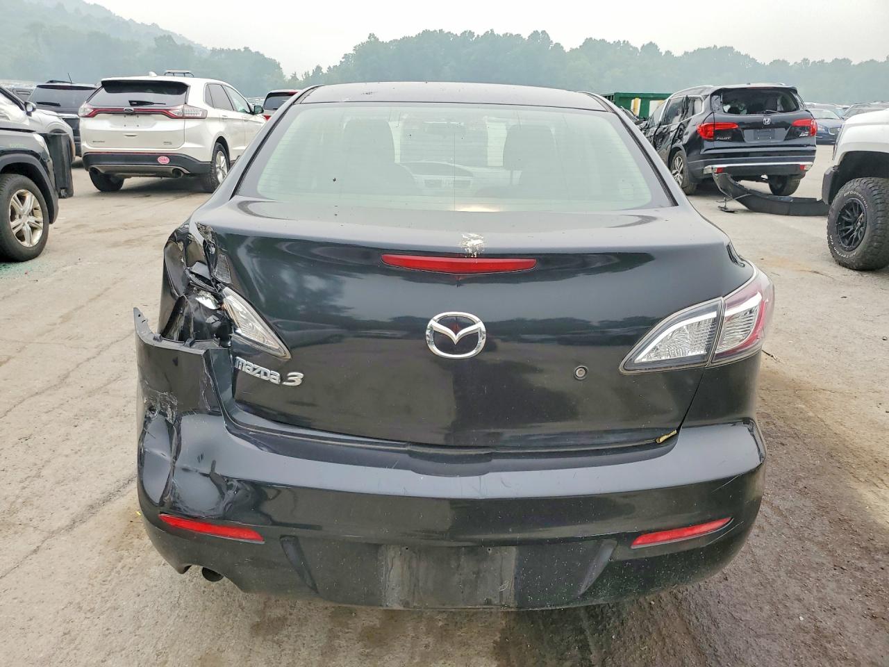 2013 Mazda 3 I Black vin: JM1BL1TG1D1848905