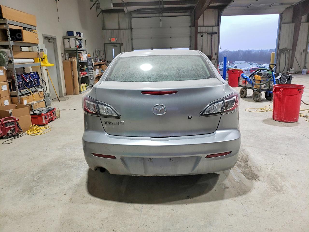 2013 Mazda 3 I White vin: JM1BL1TG2D1822412