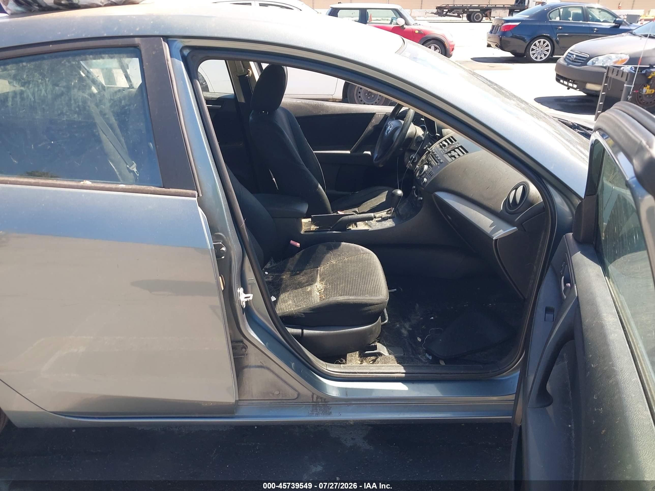 2013 Mazda Mazda3 I Sv Blue vin: JM1BL1TG4D1770989