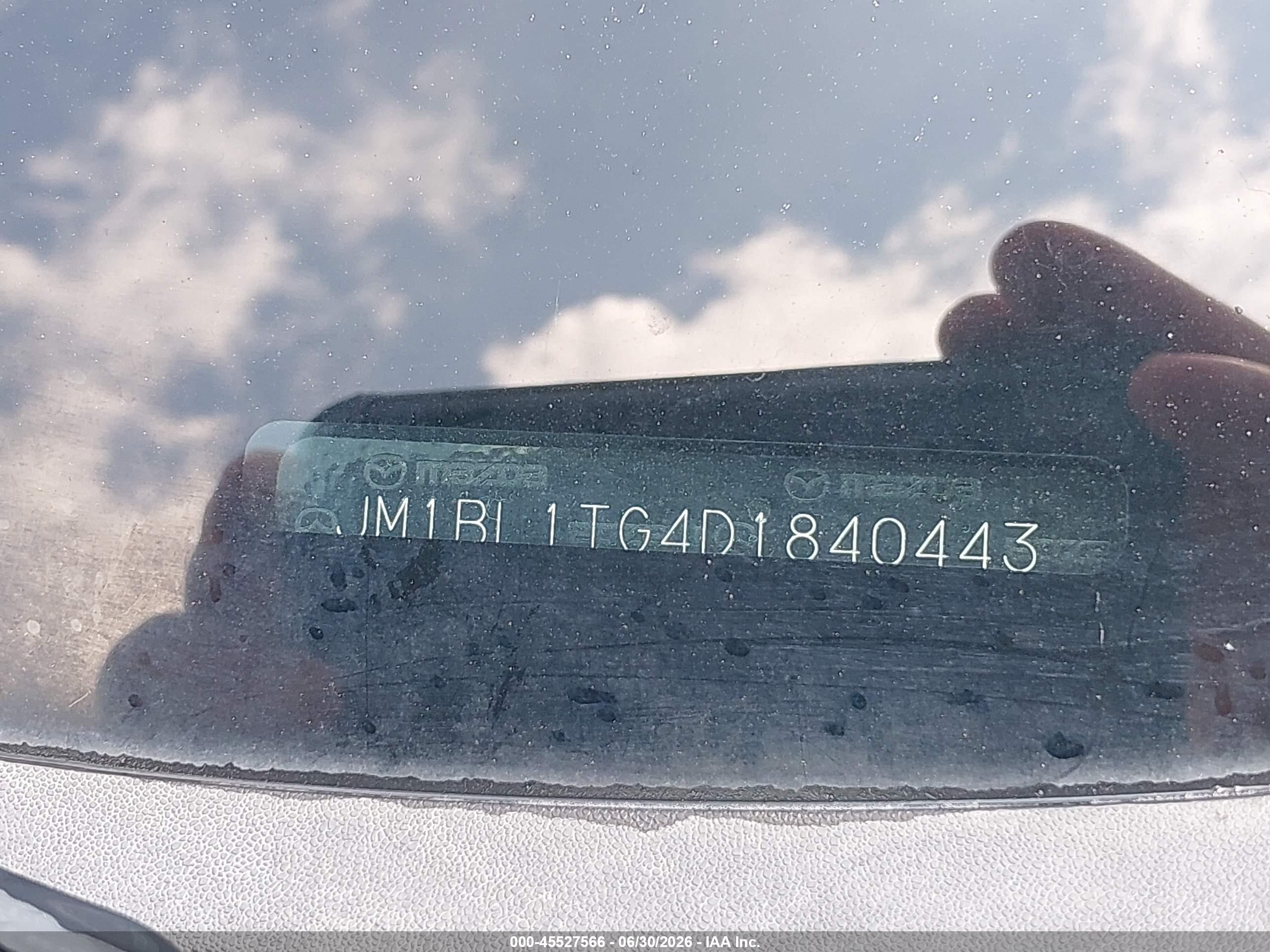 2013 Mazda Mazda3 I Sv Серебряный vin: JM1BL1TG4D1840443