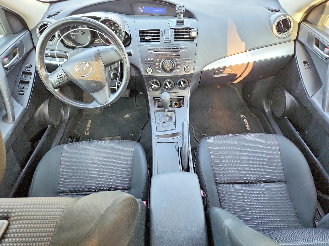 2013 Mazda 3 I Silver vin: JM1BL1TG6D1705447