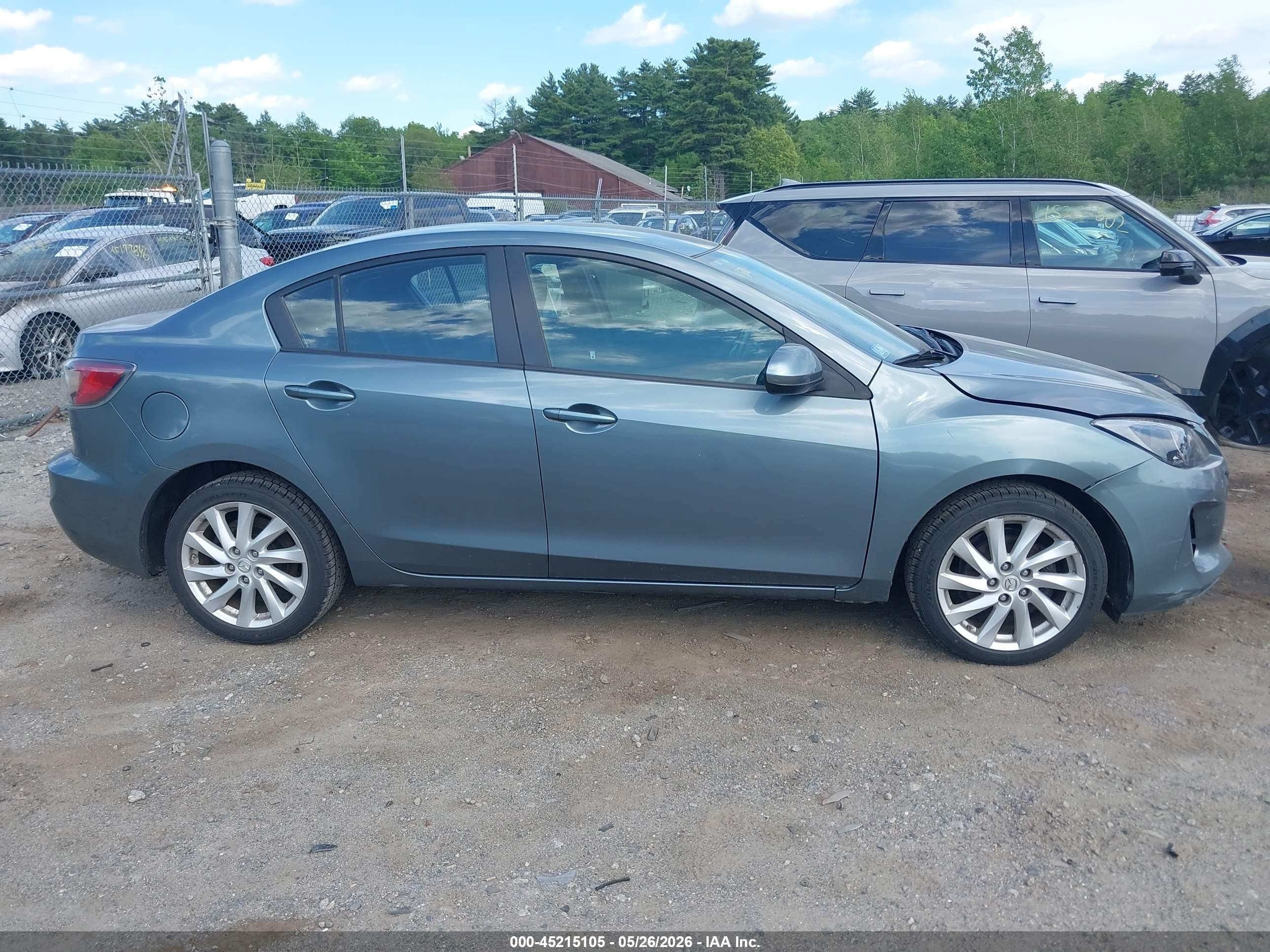2013 Mazda Mazda3 I Sv Gray vin: JM1BL1TG6D1795053