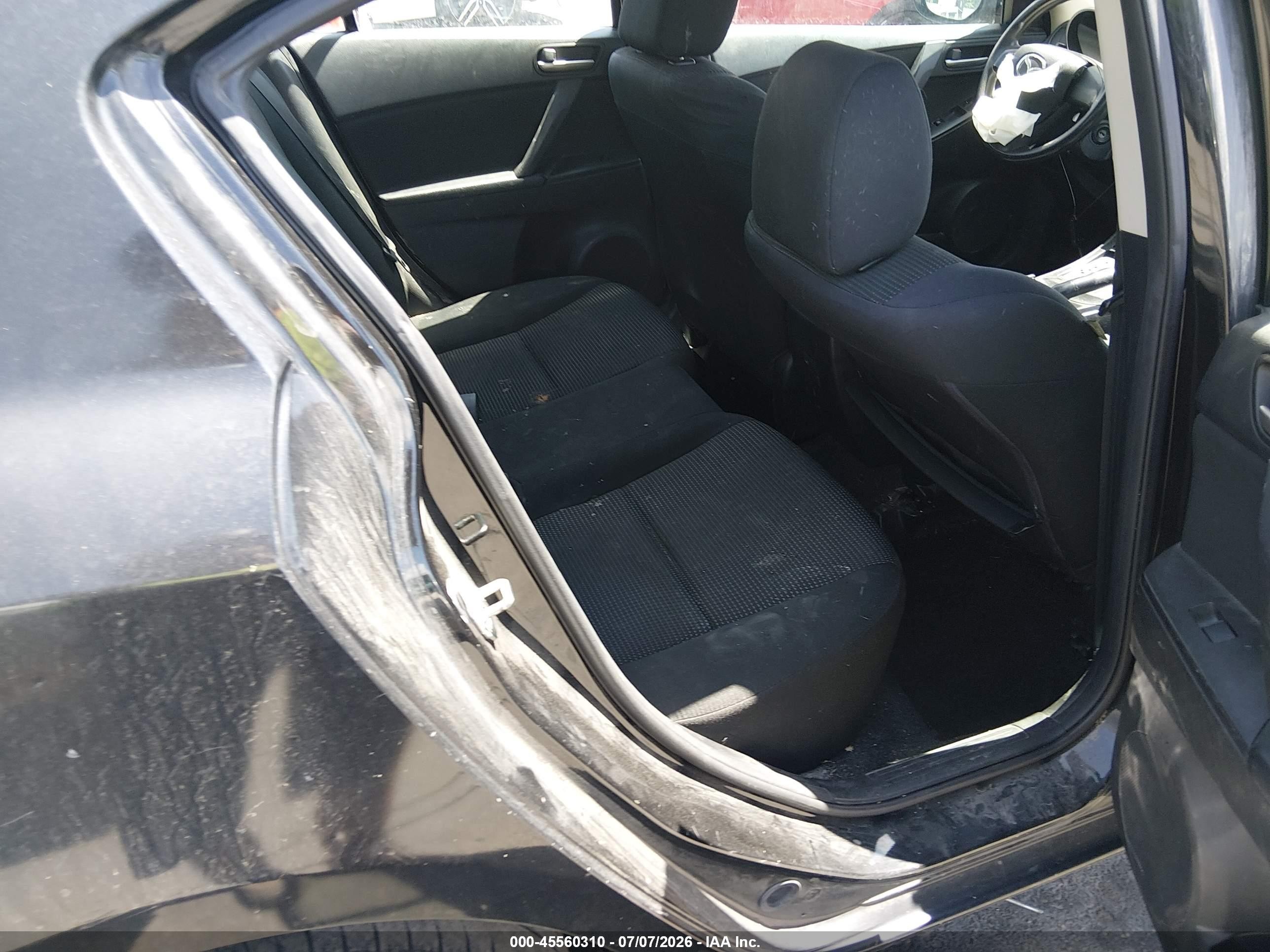 2013 Mazda Mazda3 I Sv Черный vin: JM1BL1TG7D1765012