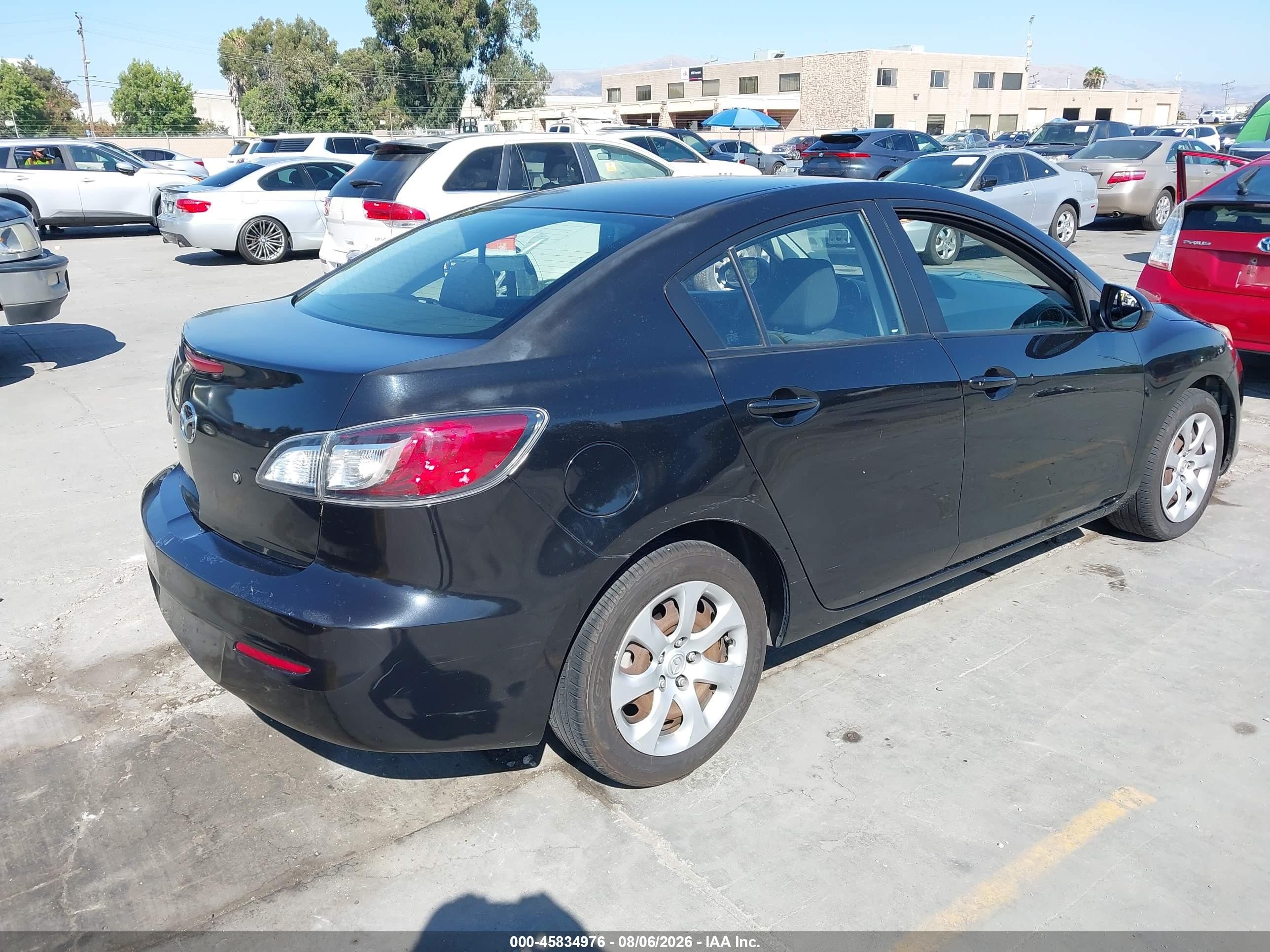 2013 Mazda Mazda3 I Sv Black vin: JM1BL1TG8D1710262