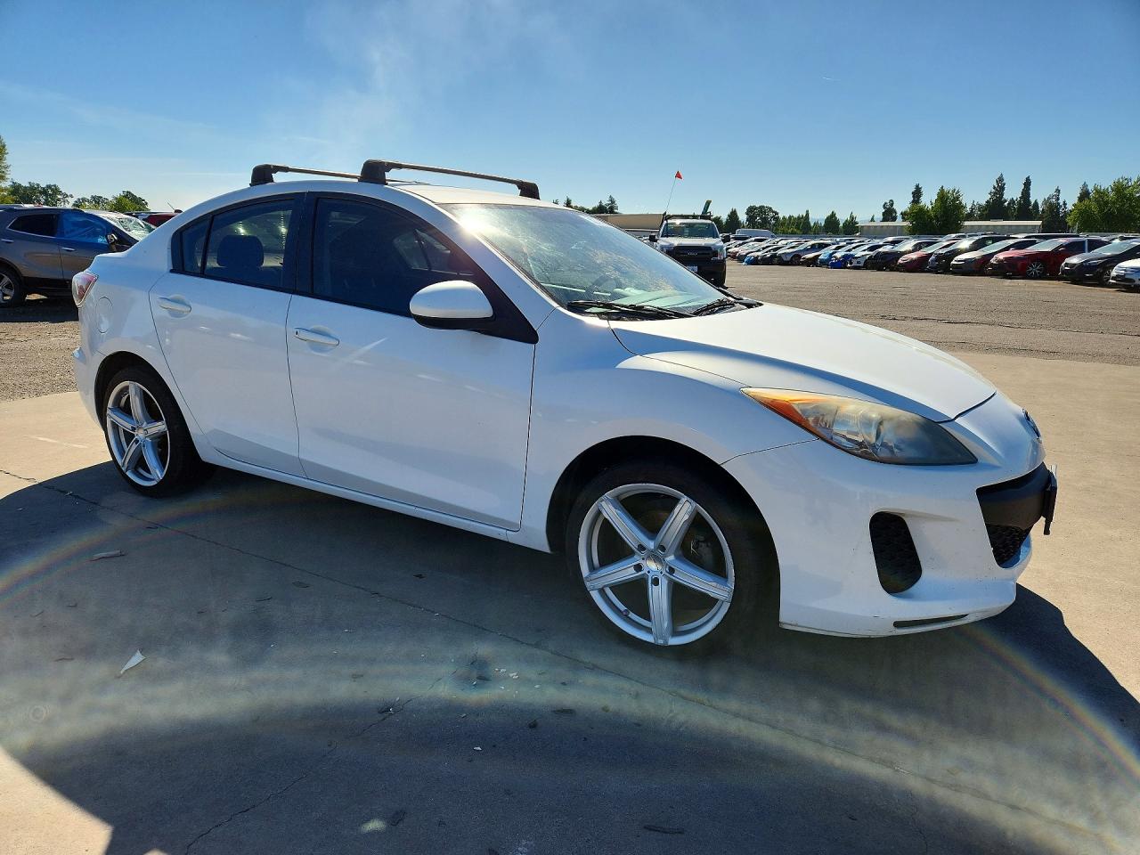 2013 Mazda 3 I Белый vin: JM1BL1TG9D1727944