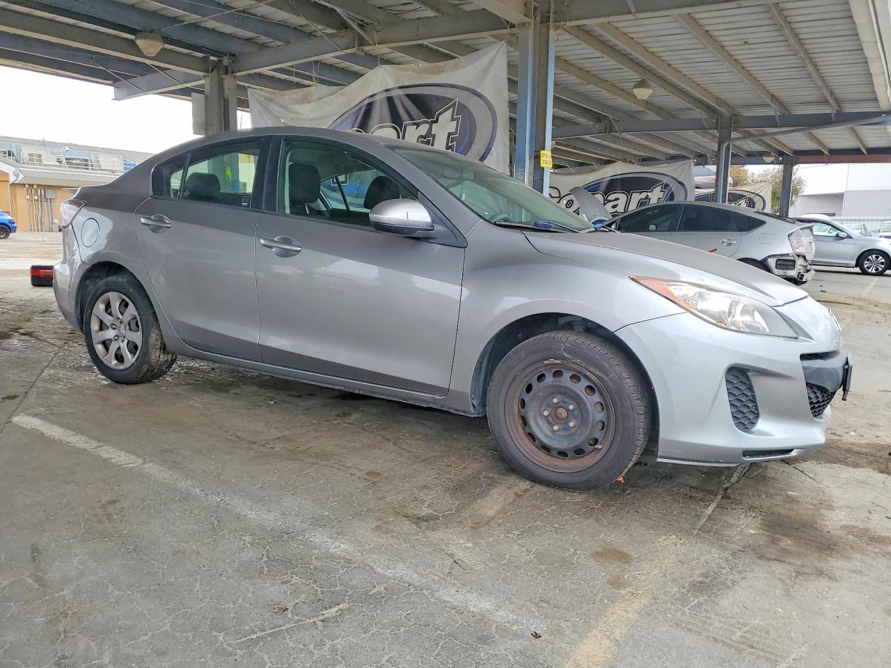 2013 Mazda 3 I Silver vin: JM1BL1TG9D1728642