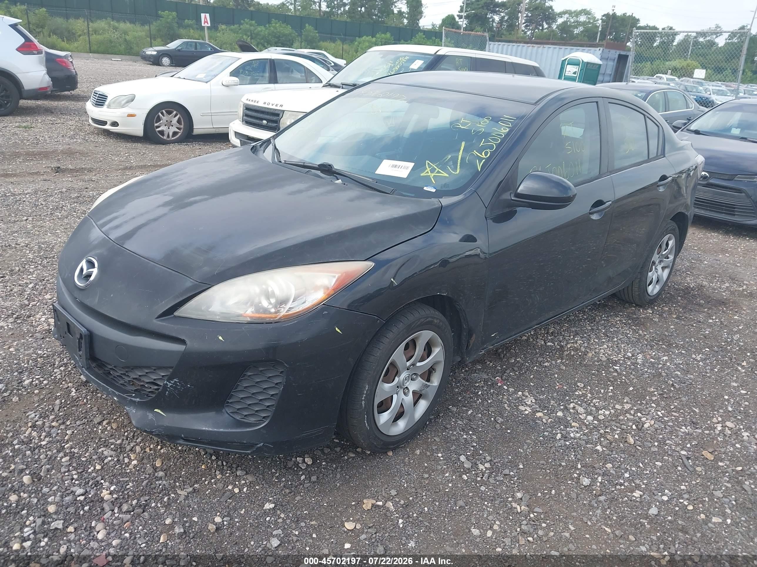 2013 Mazda Mazda3 I Sv Черный vin: JM1BL1TG9D1809947