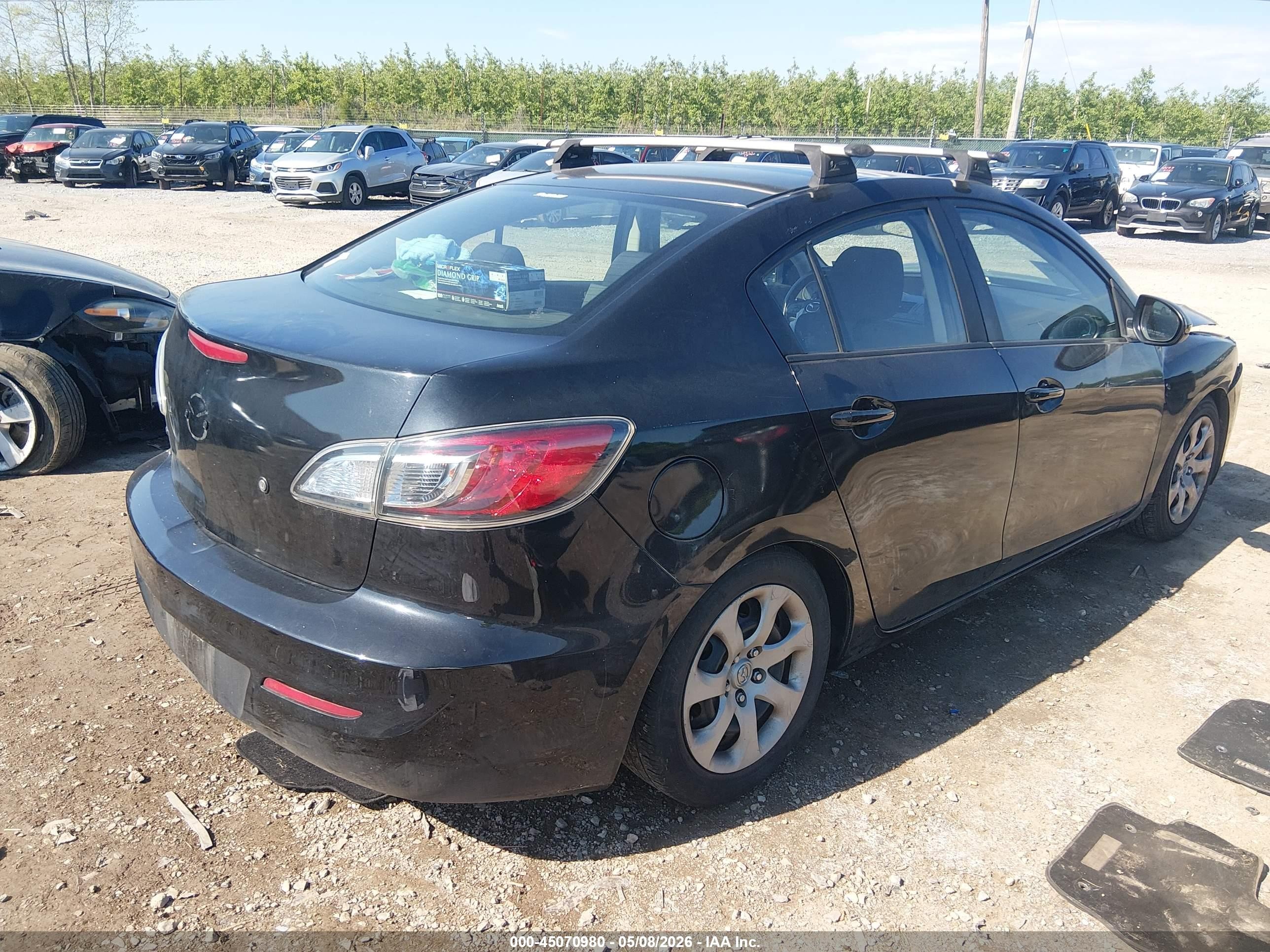 2013 Mazda Mazda3 I Sv Black vin: JM1BL1TG9D1823105