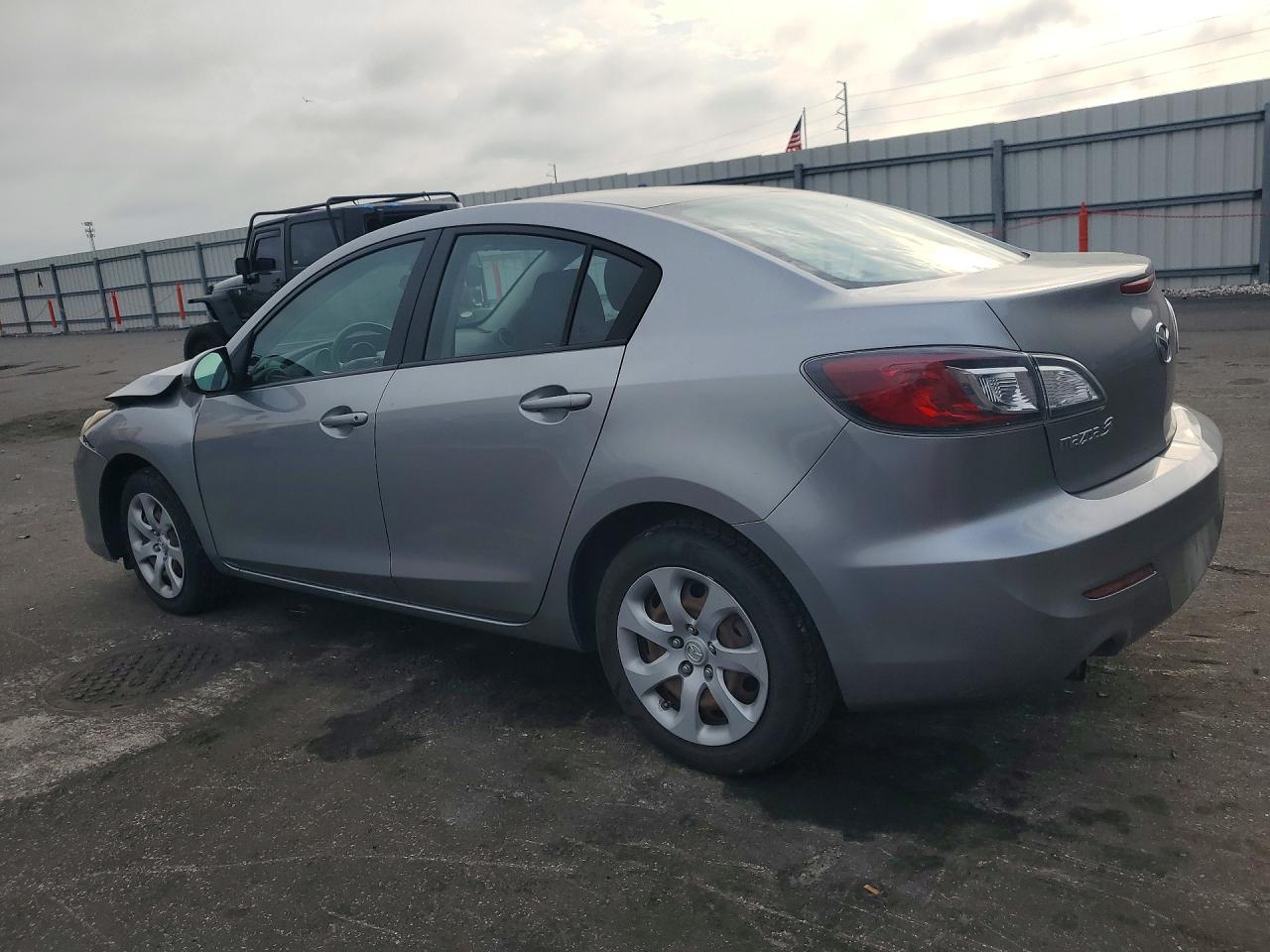 2013 Mazda 3 I Silver vin: JM1BL1TGXD1732179