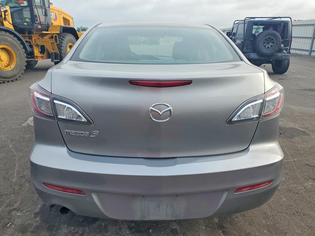 2013 Mazda 3 I Silver vin: JM1BL1TGXD1732179