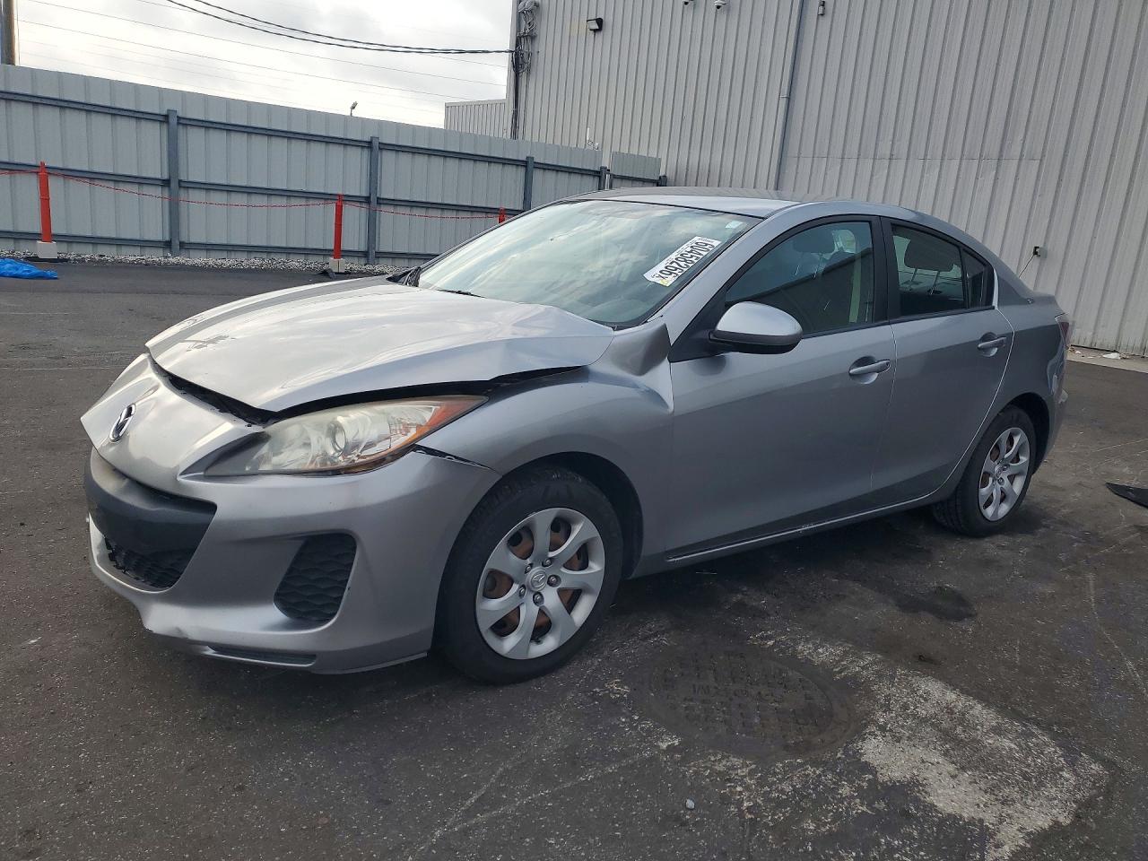 2013 Mazda 3 I Silver vin: JM1BL1TGXD1732179