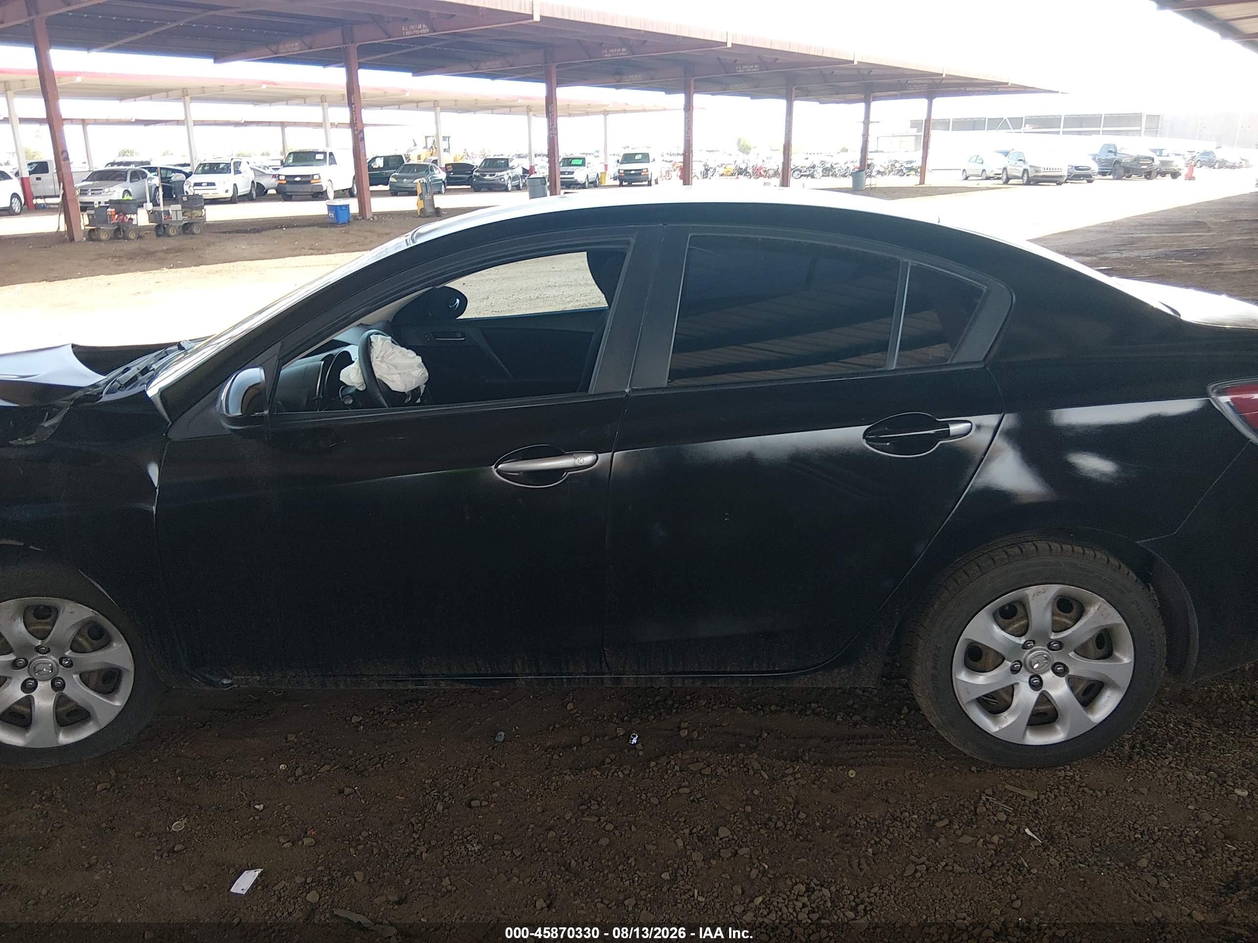 2013 Mazda Mazda3 I Sv Черный vin: JM1BL1TGXD1837689