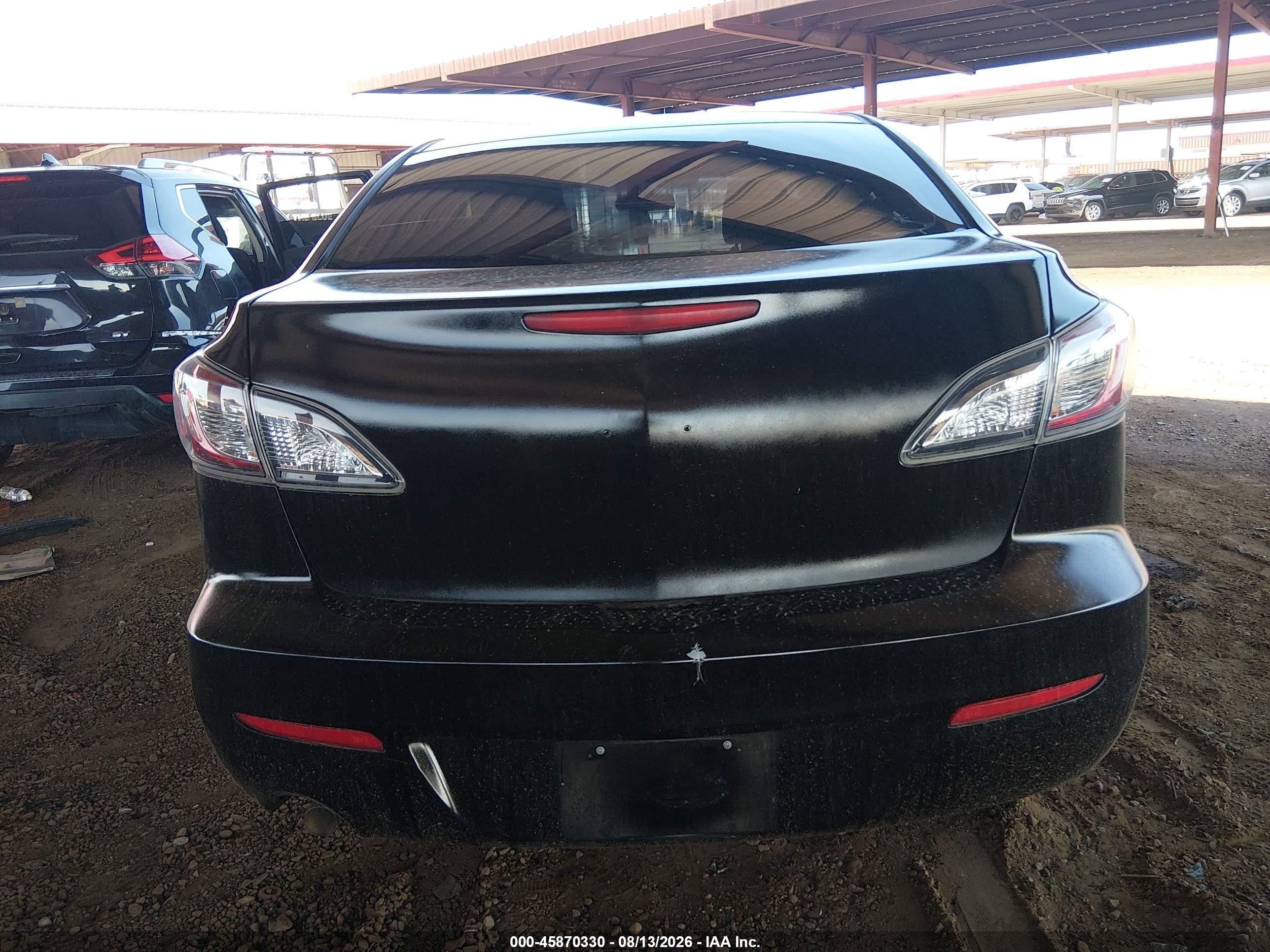 2013 Mazda Mazda3 I Sv Черный vin: JM1BL1TGXD1837689