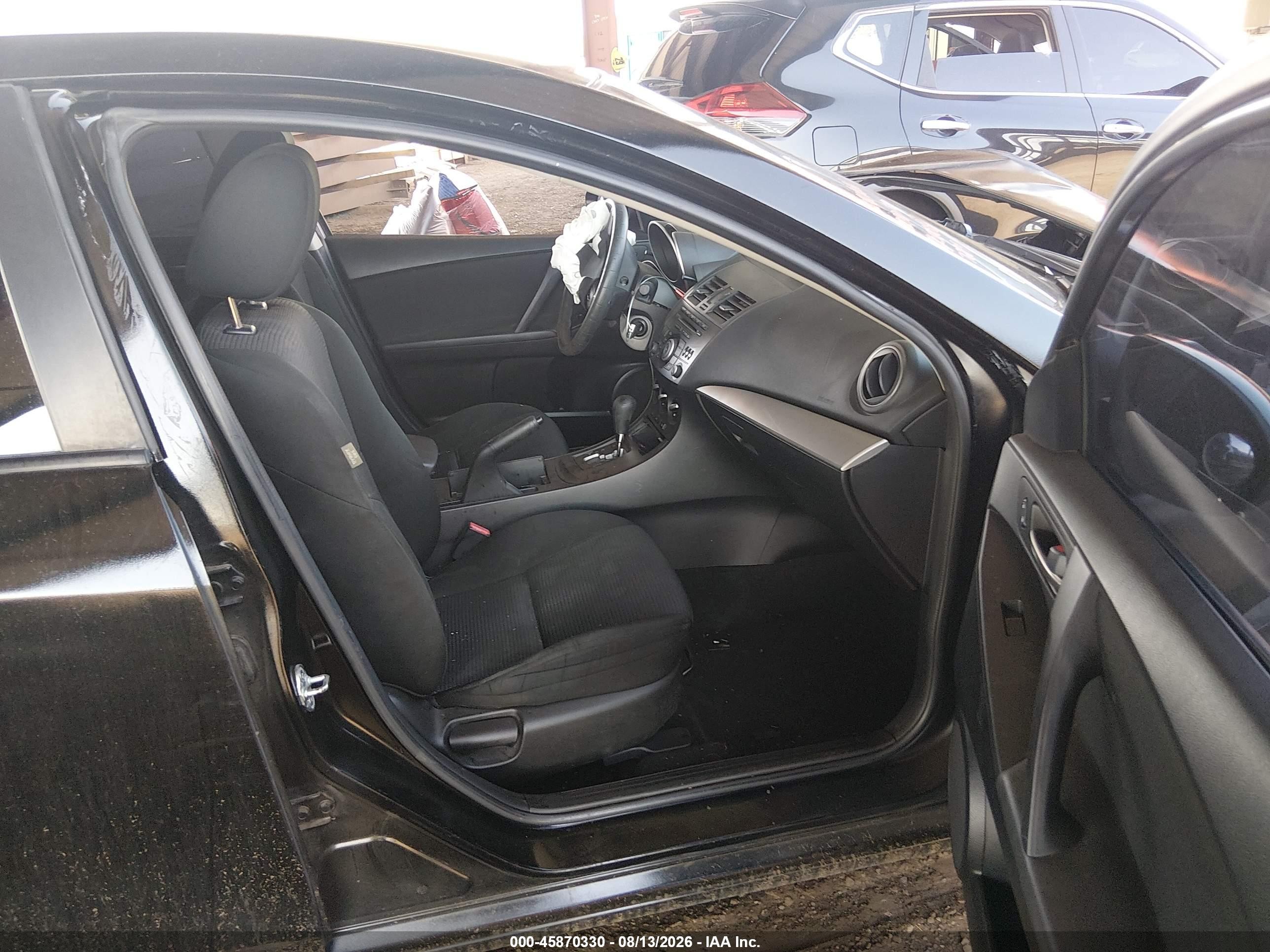 2013 Mazda Mazda3 I Sv Черный vin: JM1BL1TGXD1837689