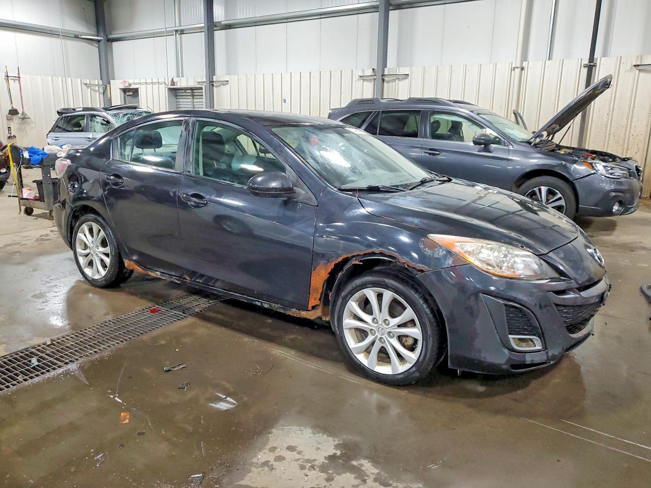 2011 Mazda 3 S Черный vin: JM1BL1U50B1386525