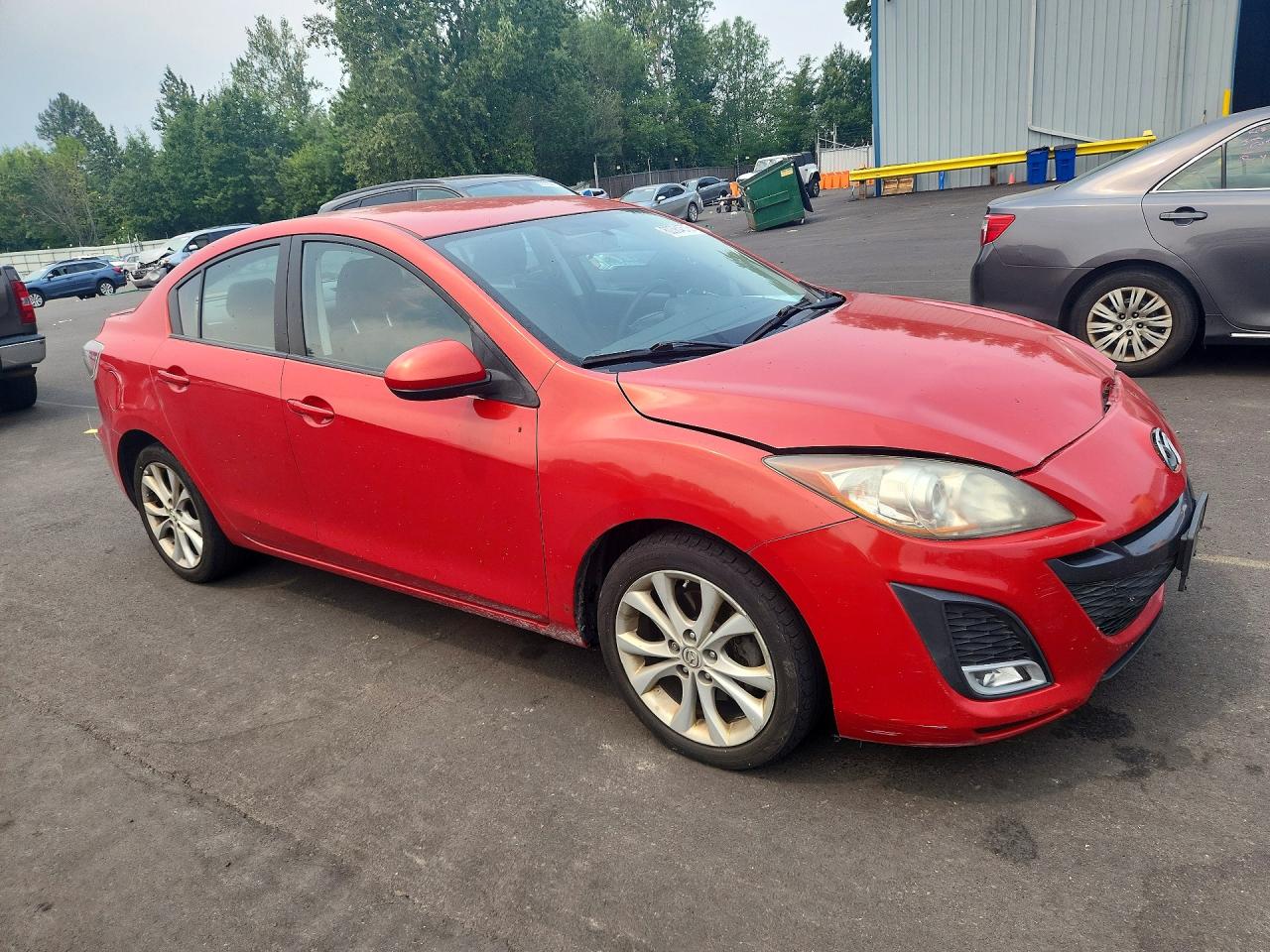 2011 Mazda 3 S Red vin: JM1BL1U51B1386985