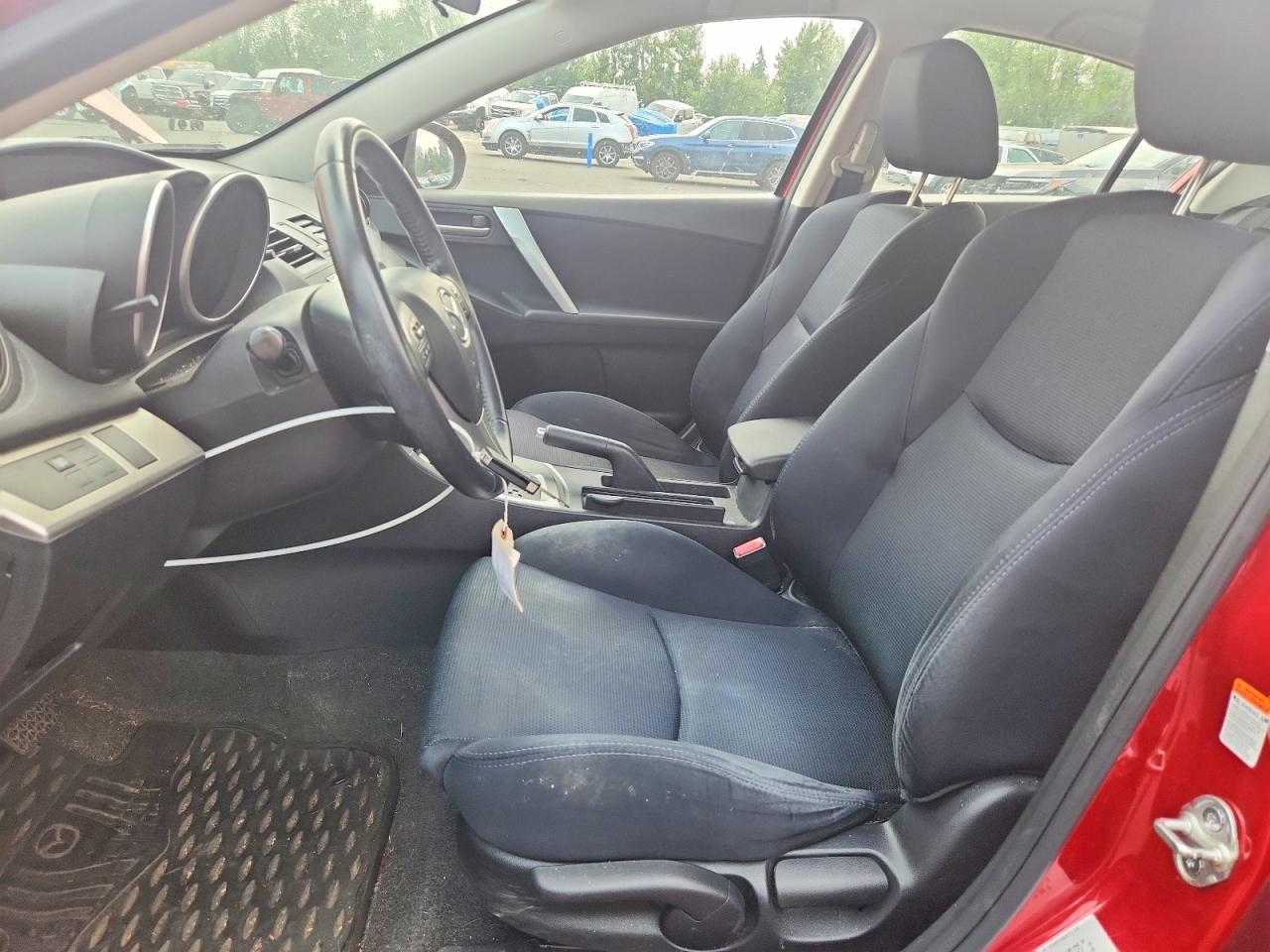 2011 Mazda 3 S Red vin: JM1BL1U51B1386985
