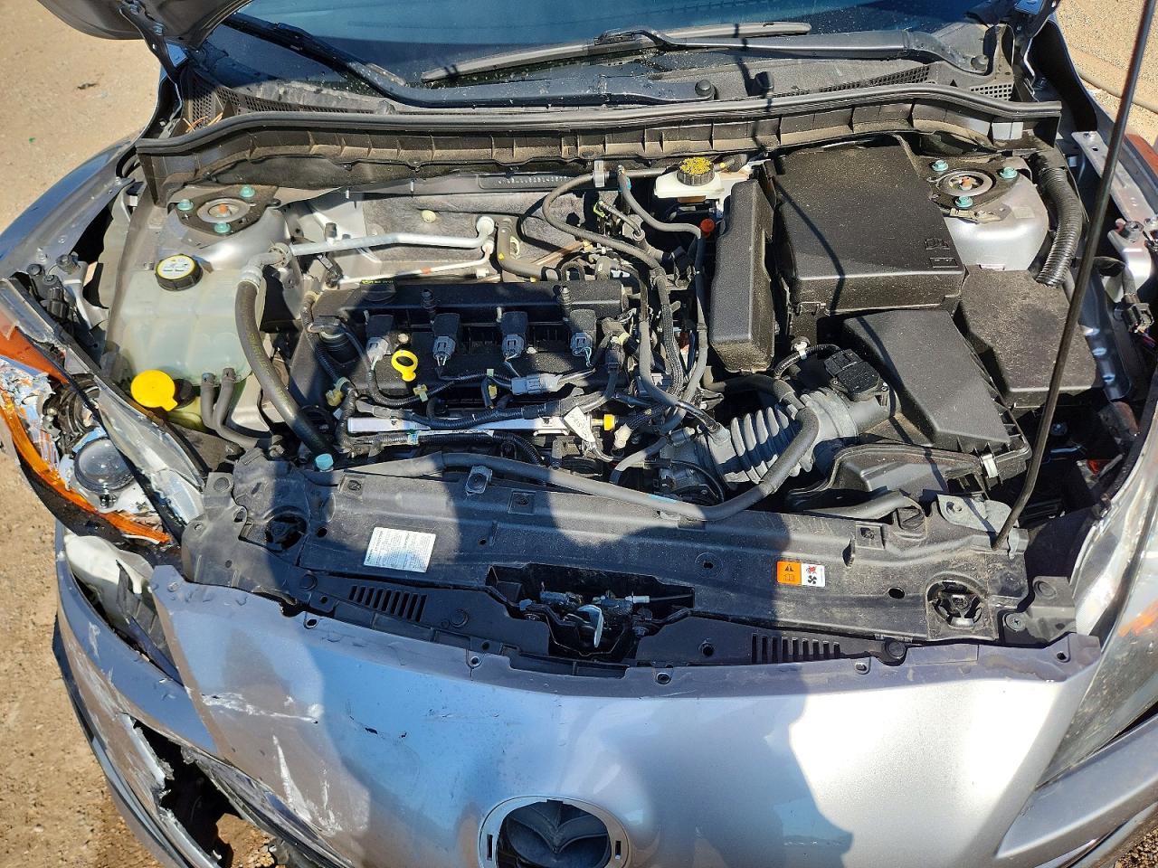 2011 Mazda 3 S Серебряный vin: JM1BL1U52B1405771