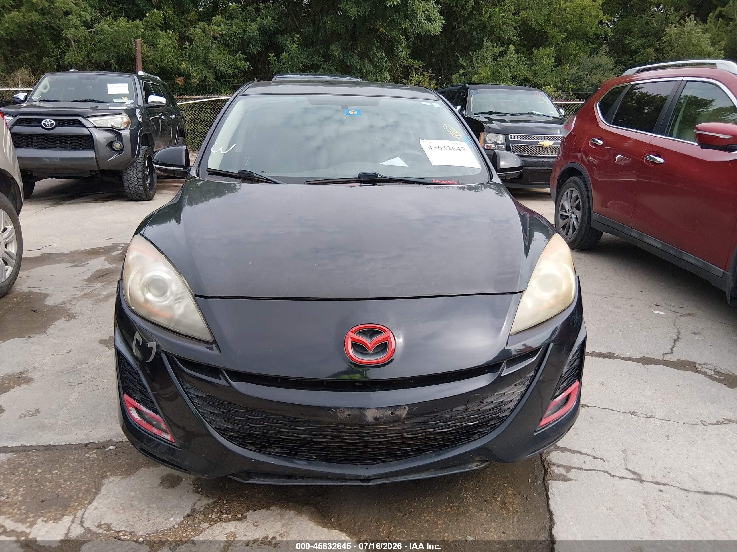 2011 Mazda Mazda3   Черный vin: JM1BL1U52B1470314