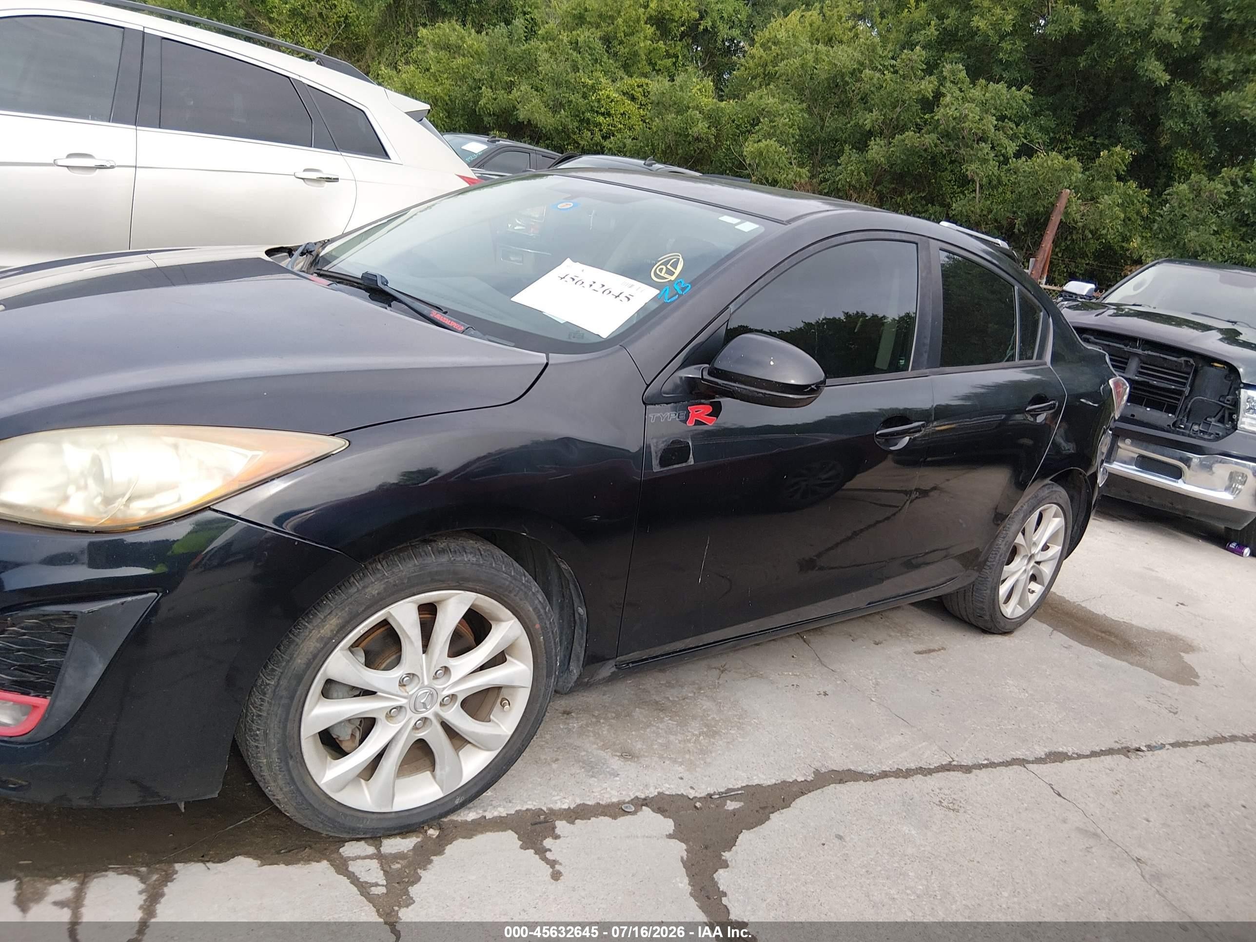 2011 Mazda Mazda3   Черный vin: JM1BL1U52B1470314
