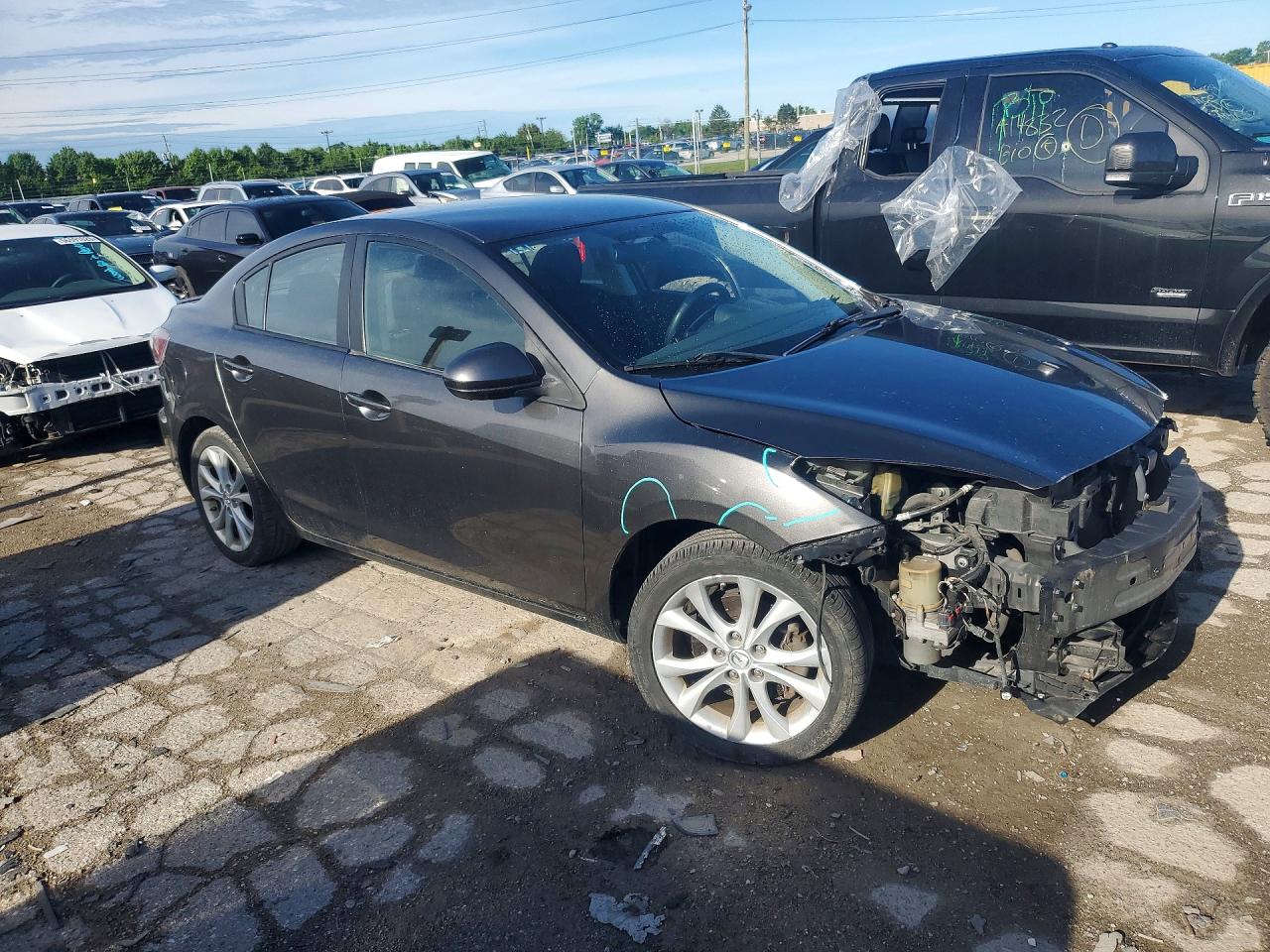 2011 Mazda 3 S Charcoal vin: JM1BL1U53B1416519