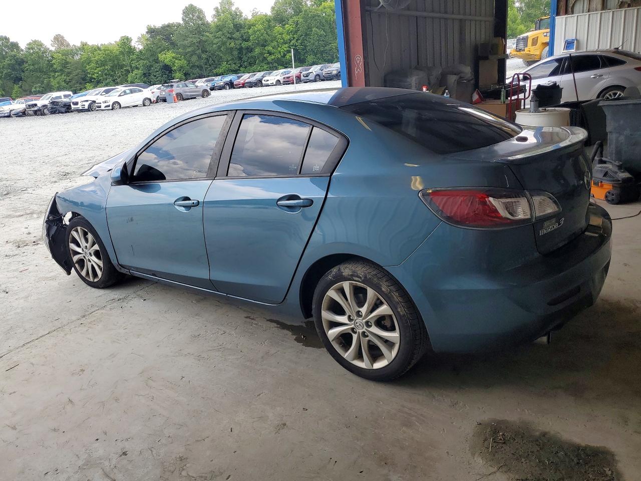 2011 Mazda 3 Синий vin: JM1BL1U5XB1365830