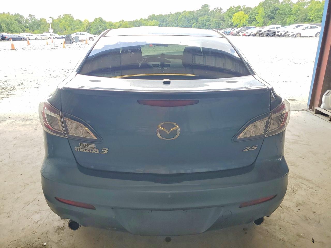 2011 Mazda 3 Синий vin: JM1BL1U5XB1365830