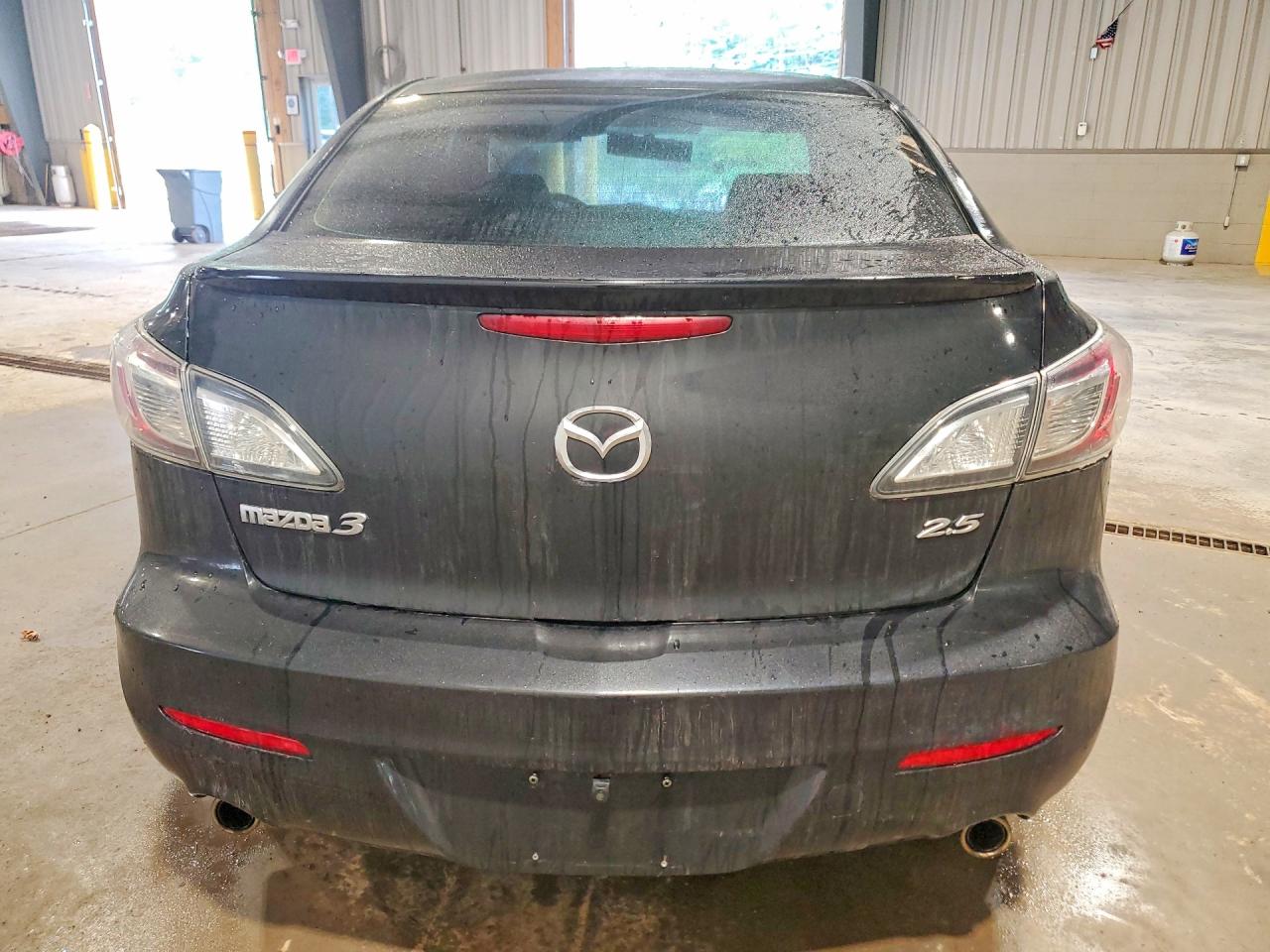 2011 Mazda 3 S Black vin: JM1BL1U5XB1379629