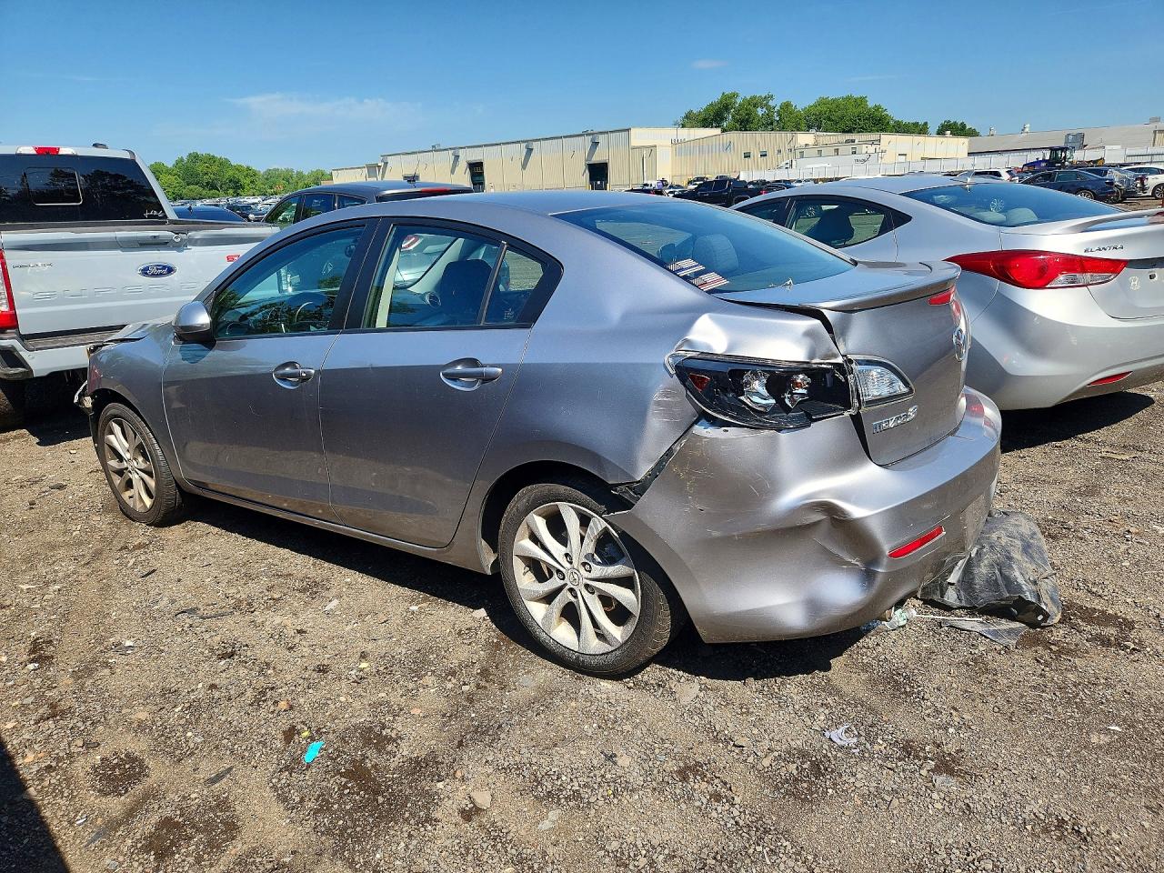 2011 Mazda 3 S Gray vin: JM1BL1U64B1393650