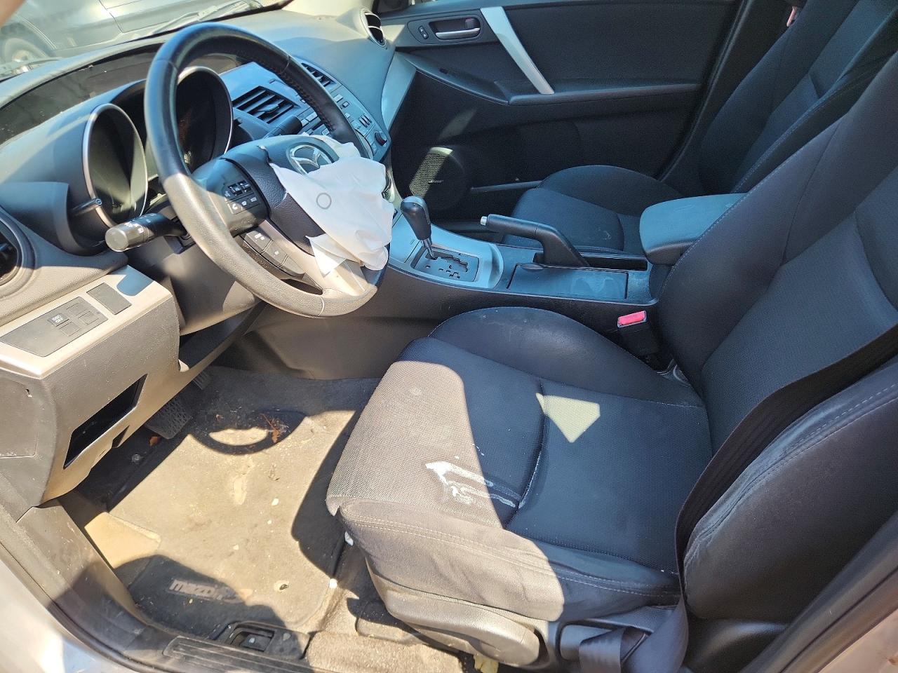 2011 Mazda 3 S Gray vin: JM1BL1U64B1393650