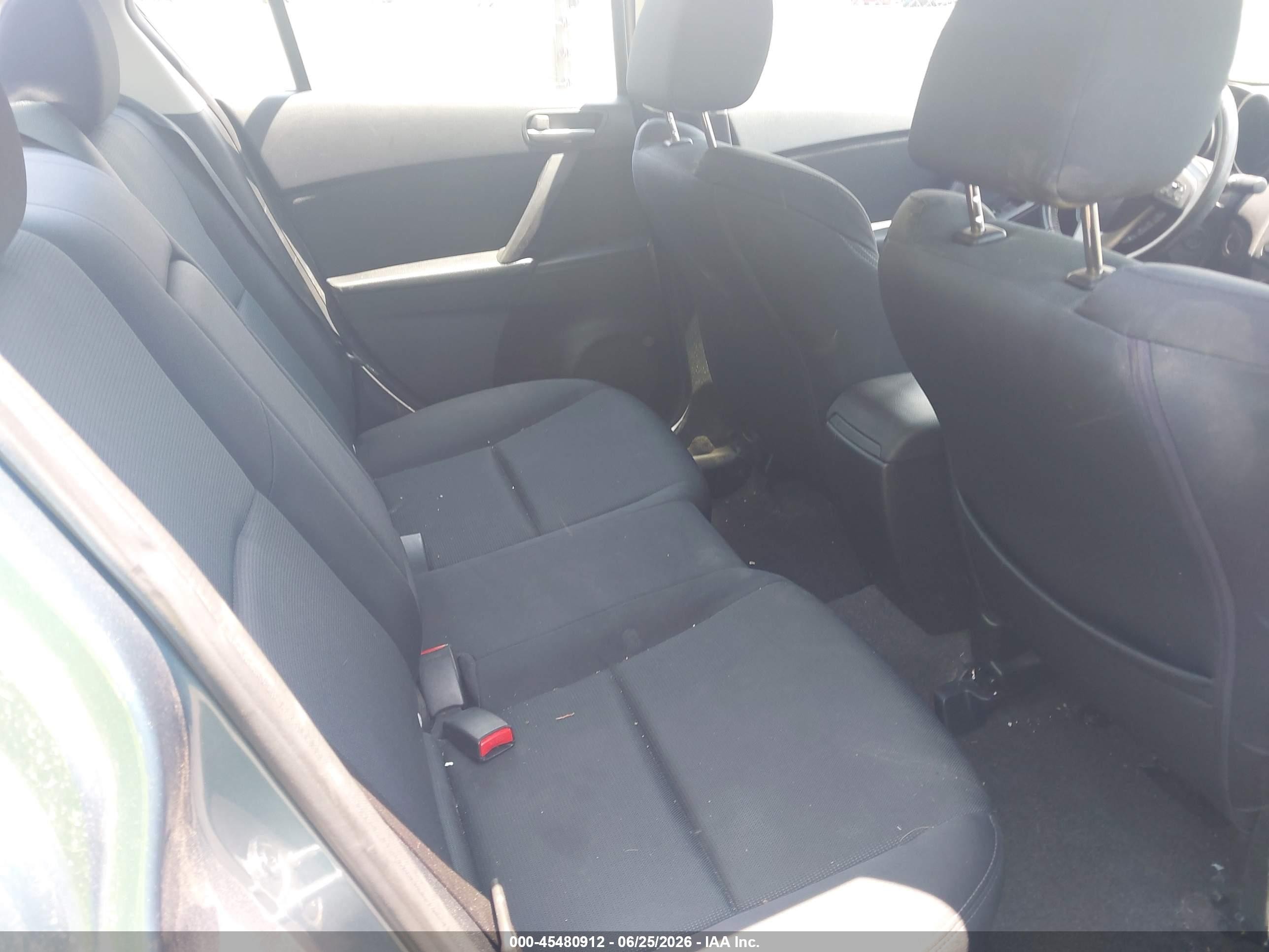 2011 Mazda Mazda3 S Sport Blue vin: JM1BL1U67B1440430