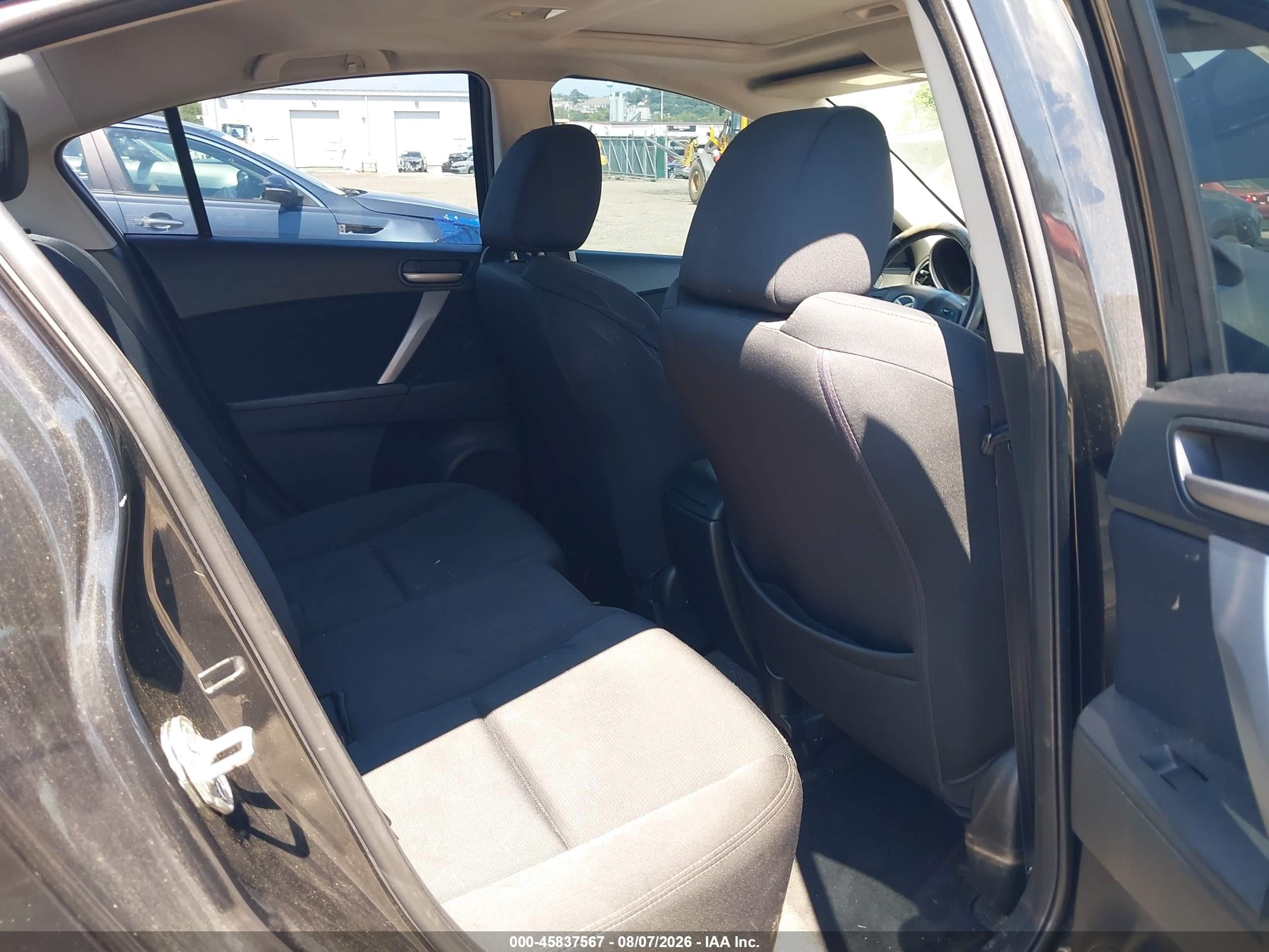 2011 Mazda Mazda3 S Sport Black vin: JM1BL1U69B1391635