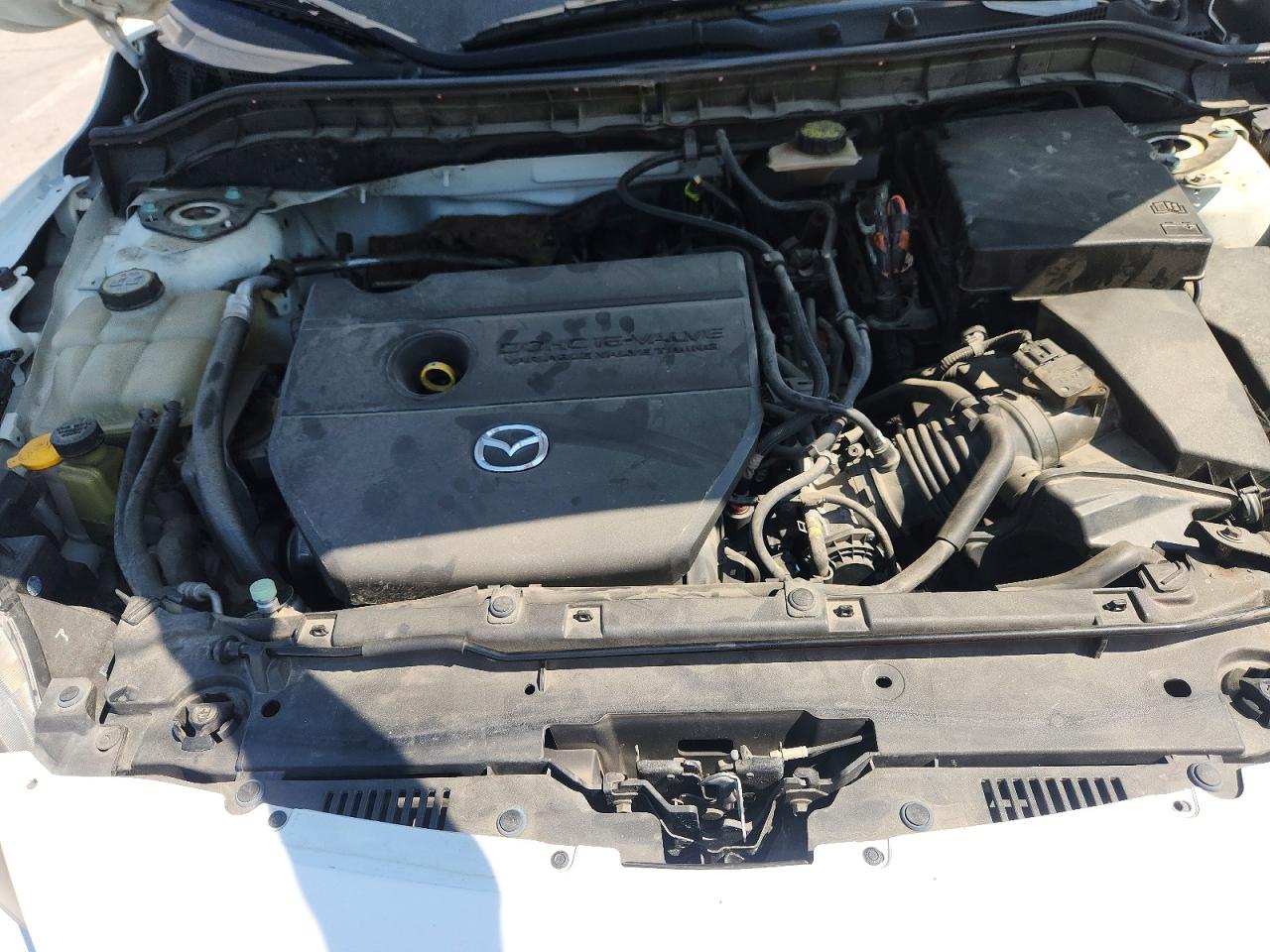 2011 Mazda 3 S White vin: JM1BL1U6XB1481375