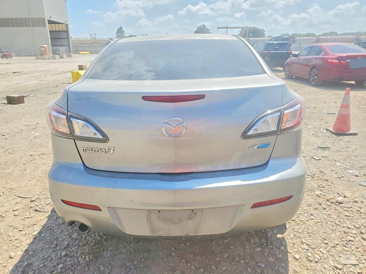 2013 Mazda 3 I Gray vin: JM1BL1U70D1845878