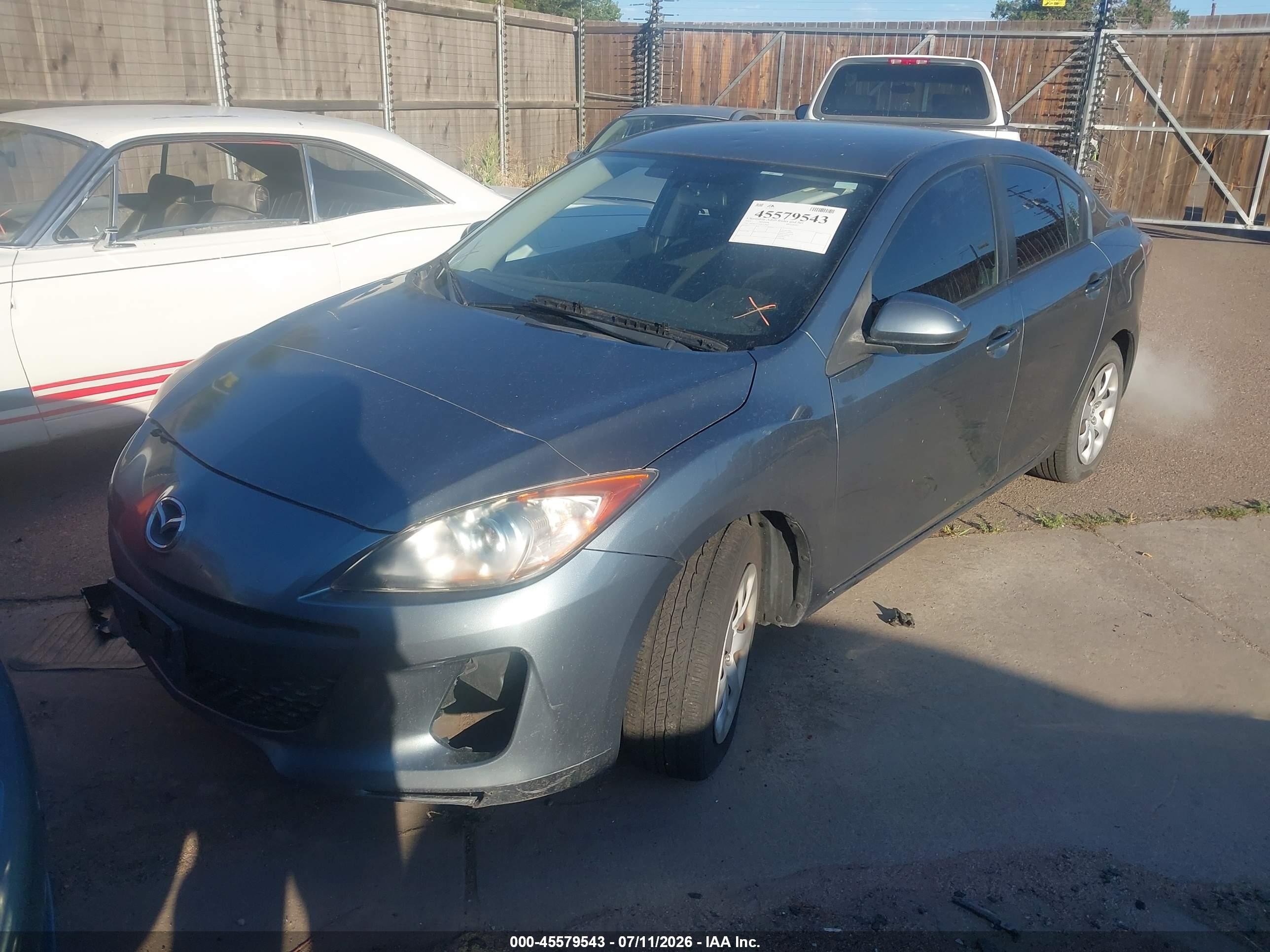 2013 Mazda Mazda3 I Sport Синий vin: JM1BL1U71D1719402
