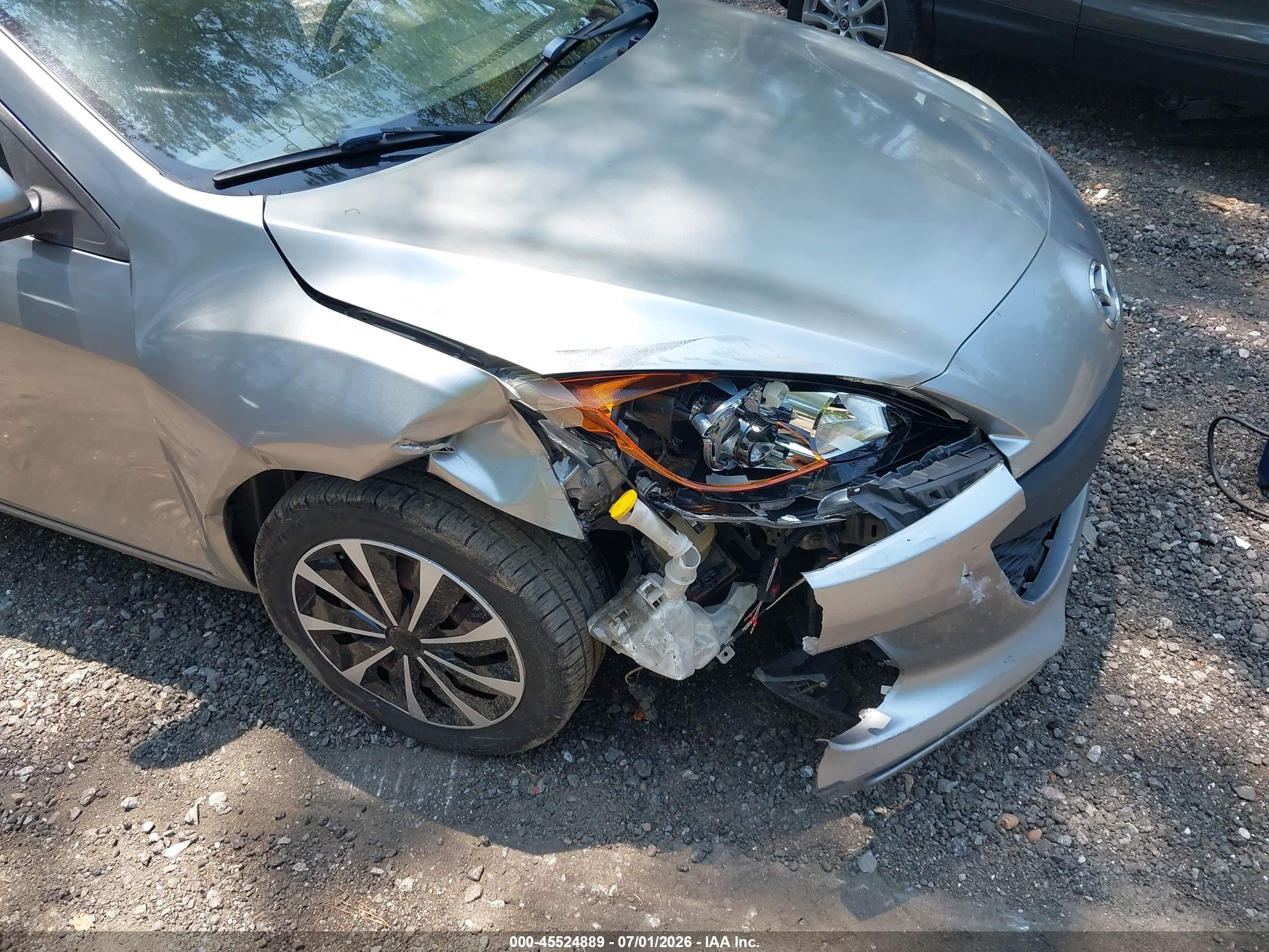 2013 Mazda Mazda3 I Sport Gray vin: JM1BL1U72D1757138