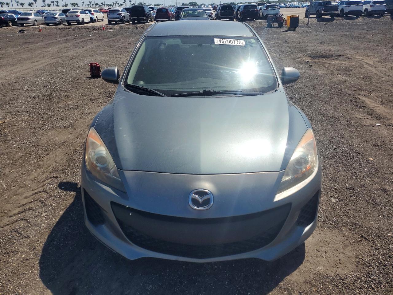 2013 Mazda 3 I Teal vin: JM1BL1U72D1758175