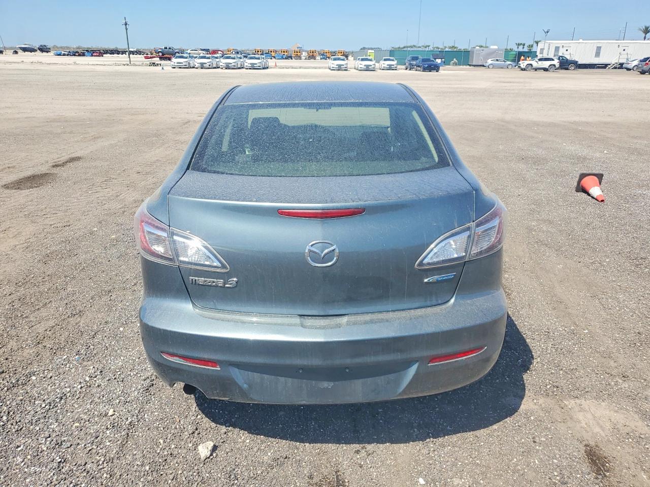 2013 Mazda 3 I Teal vin: JM1BL1U72D1758175