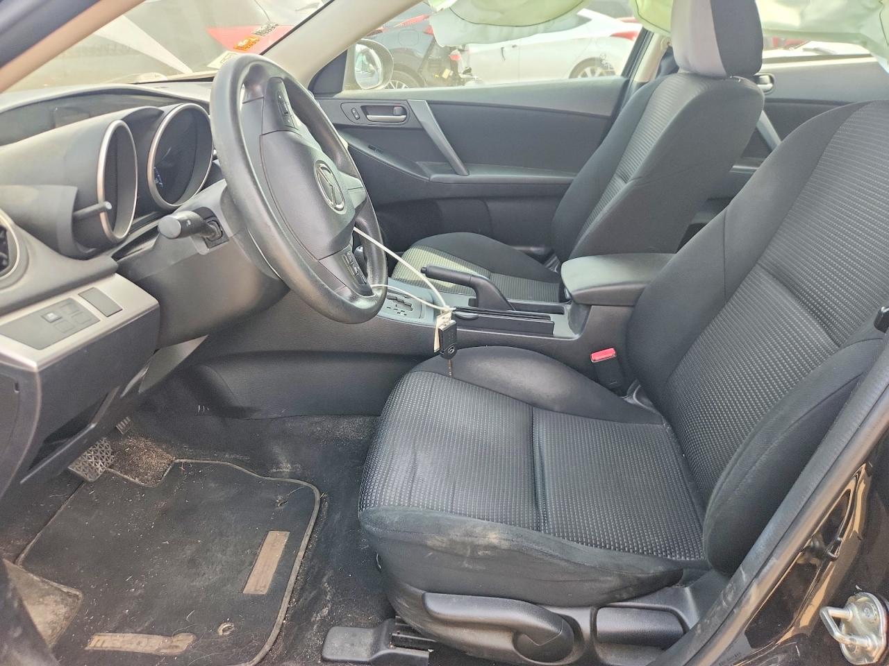 2013 Mazda 3 I Black vin: JM1BL1U72D1826555