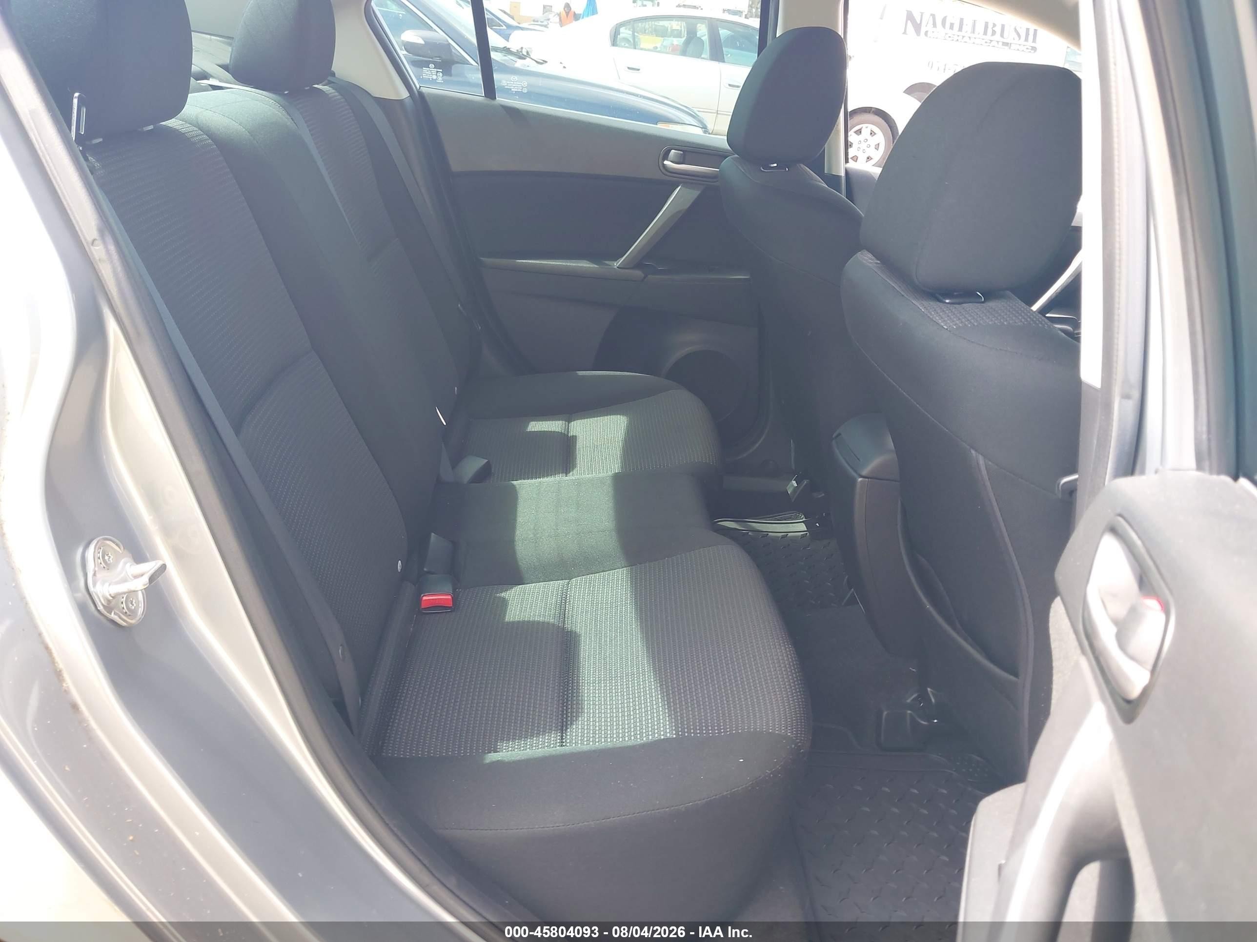 2013 Mazda Mazda3 I Sport Gray vin: JM1BL1U76D1747812