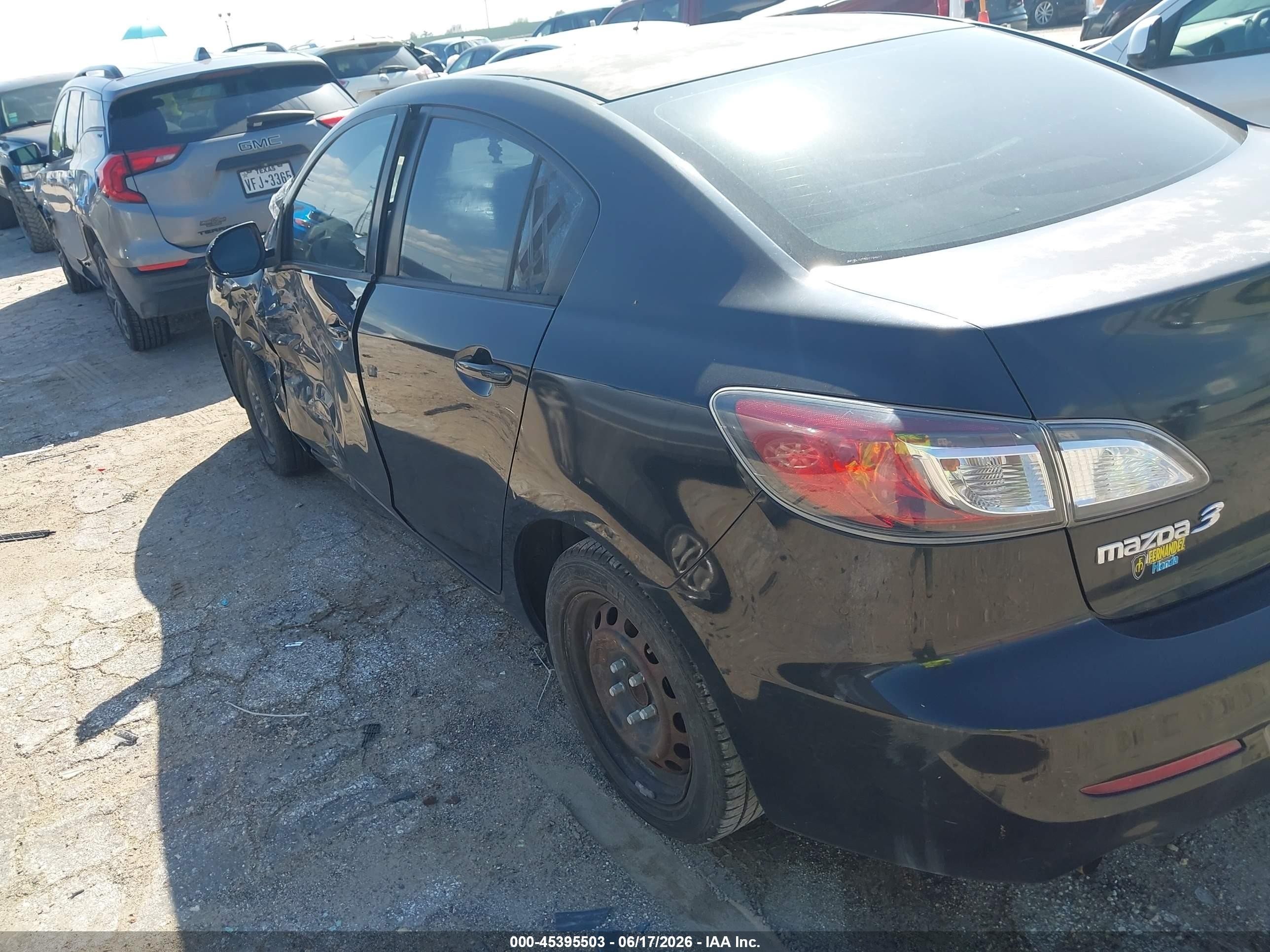 2013 Mazda Mazda3 I Sport Black vin: JM1BL1U76D1784570