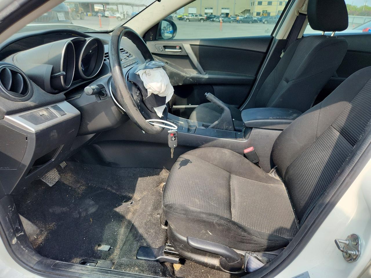 2013 Mazda 3 I Белый vin: JM1BL1U77D1721140