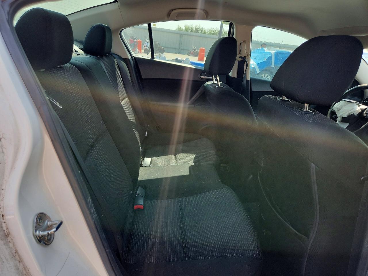 2013 Mazda 3 I Белый vin: JM1BL1U77D1721140
