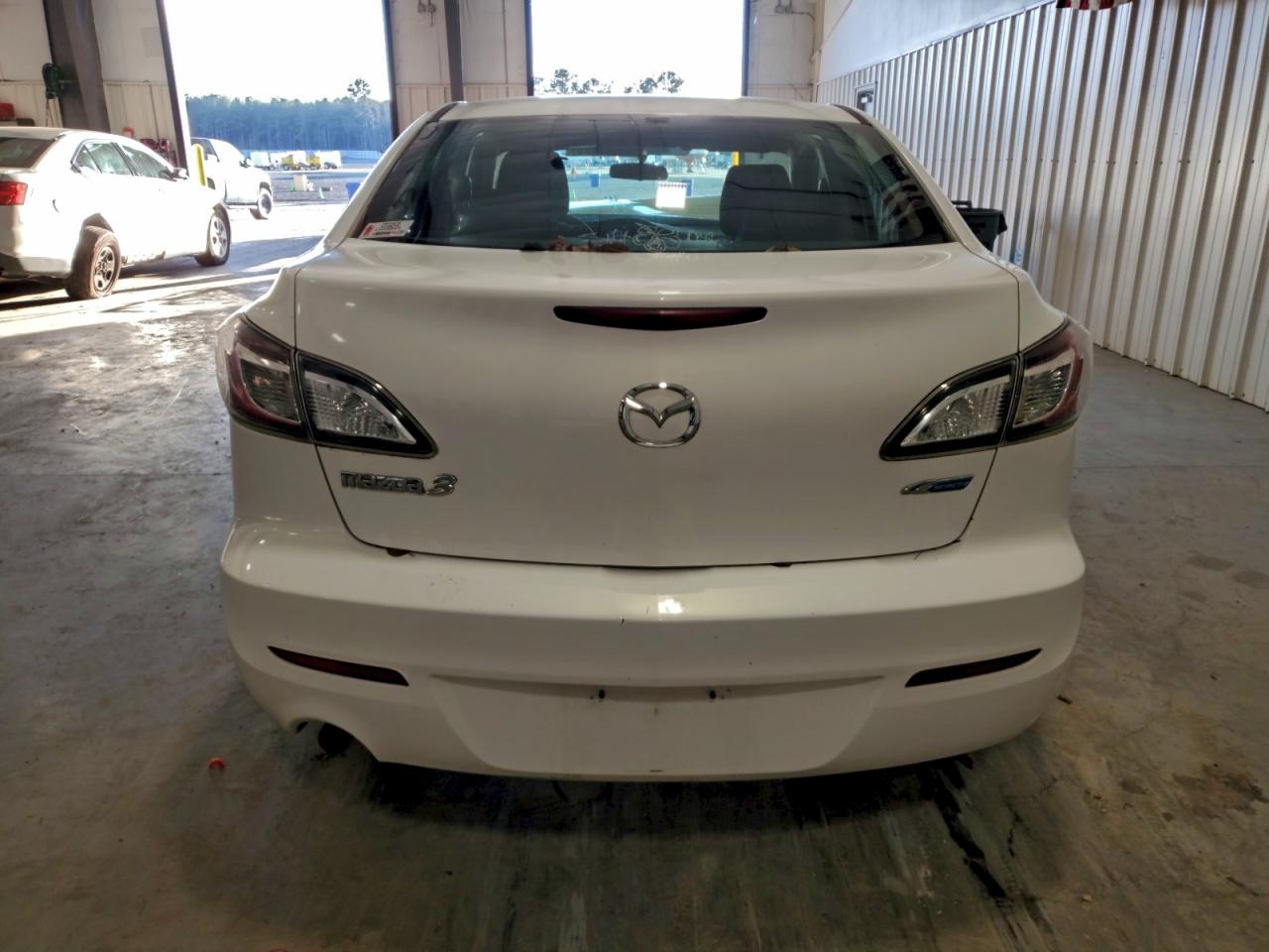 2013 Mazda 3 I White vin: JM1BL1U79D1709829